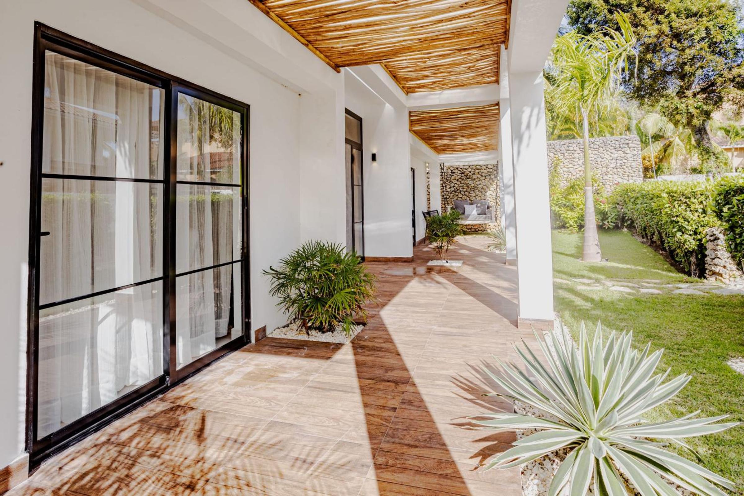 4 bedrooms steps from the beach Cabarete view 4