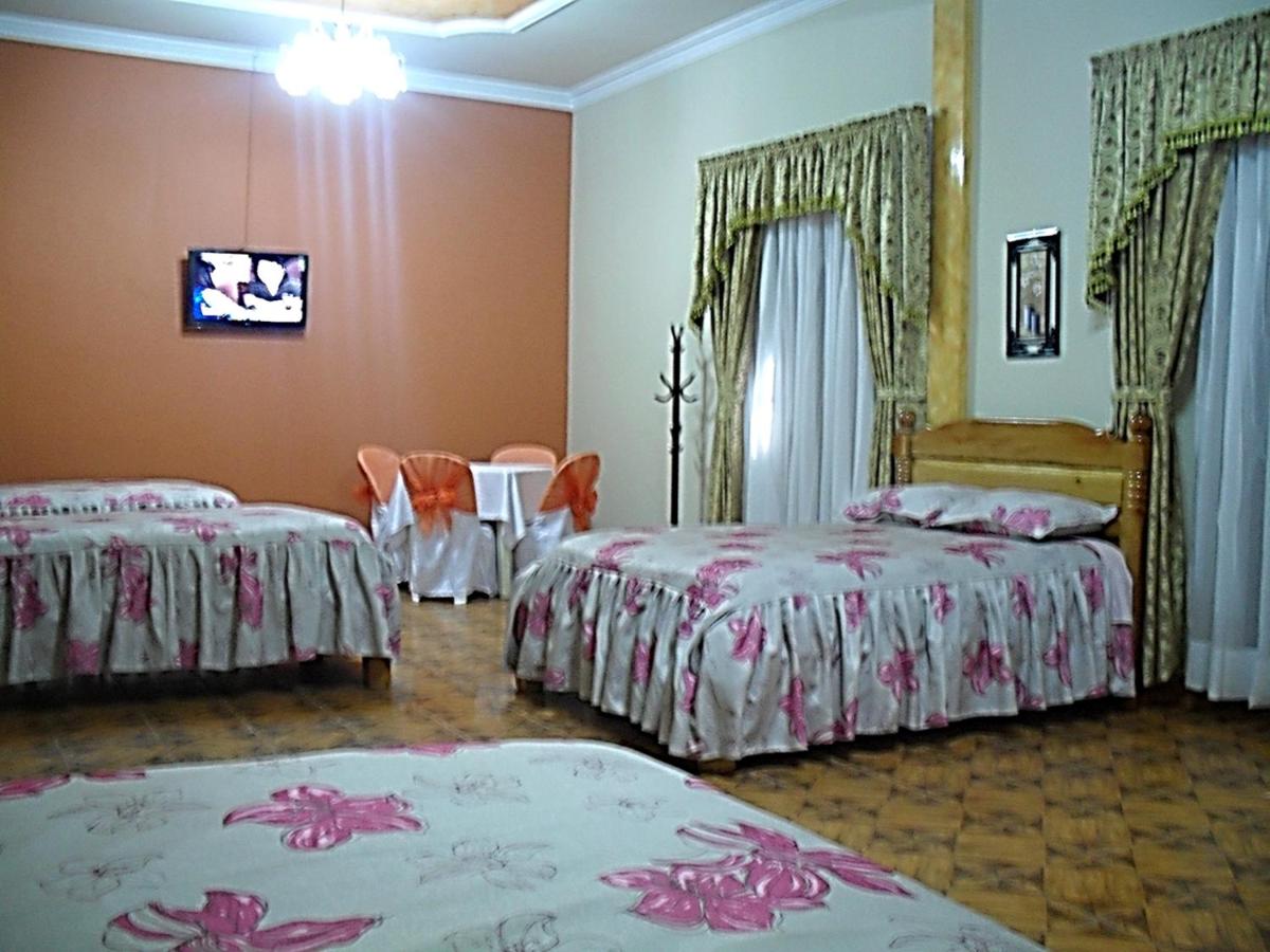 Hostal Corona Blanca