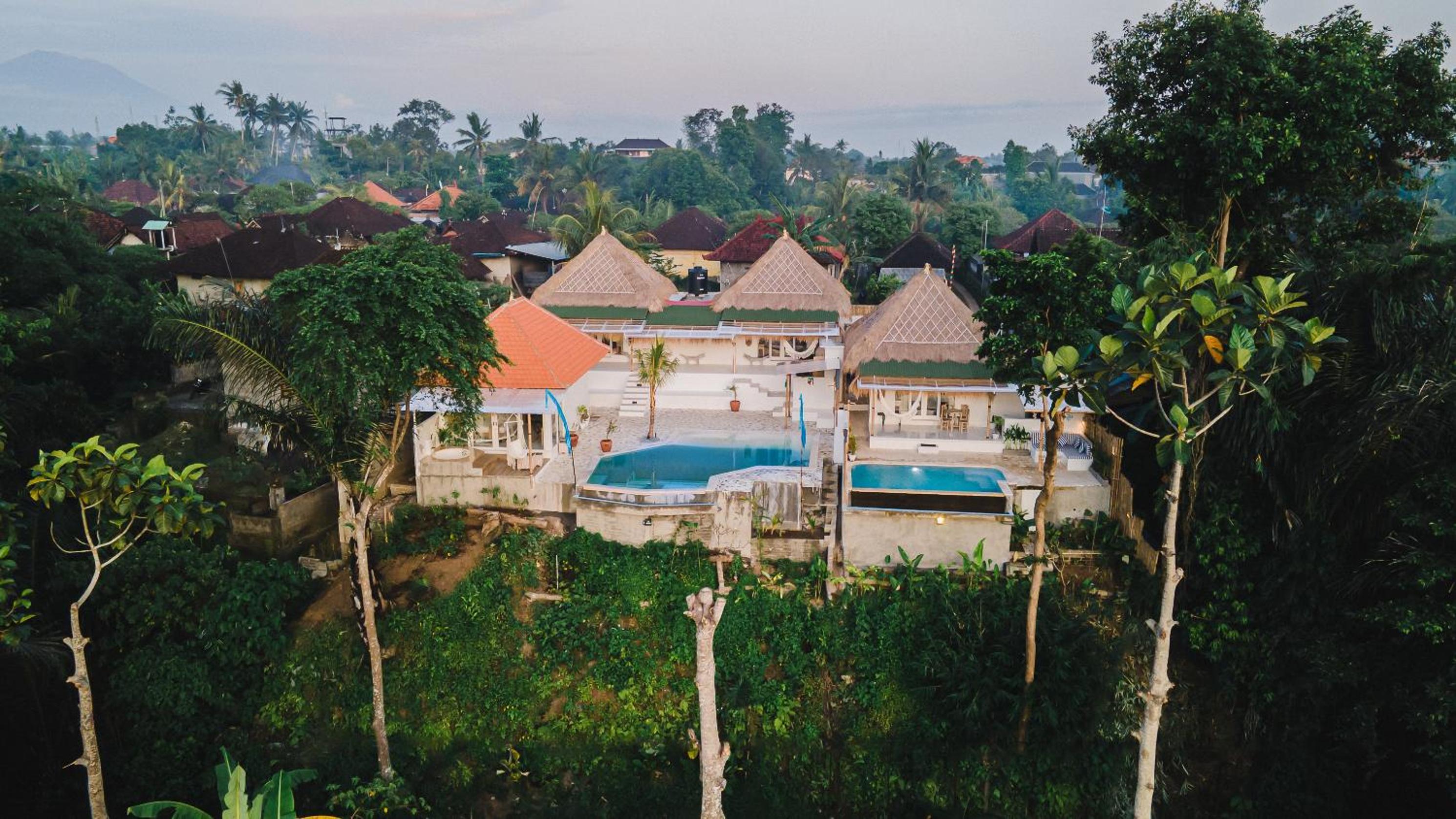 LaMedian SunSet View ,3 bed room view 2