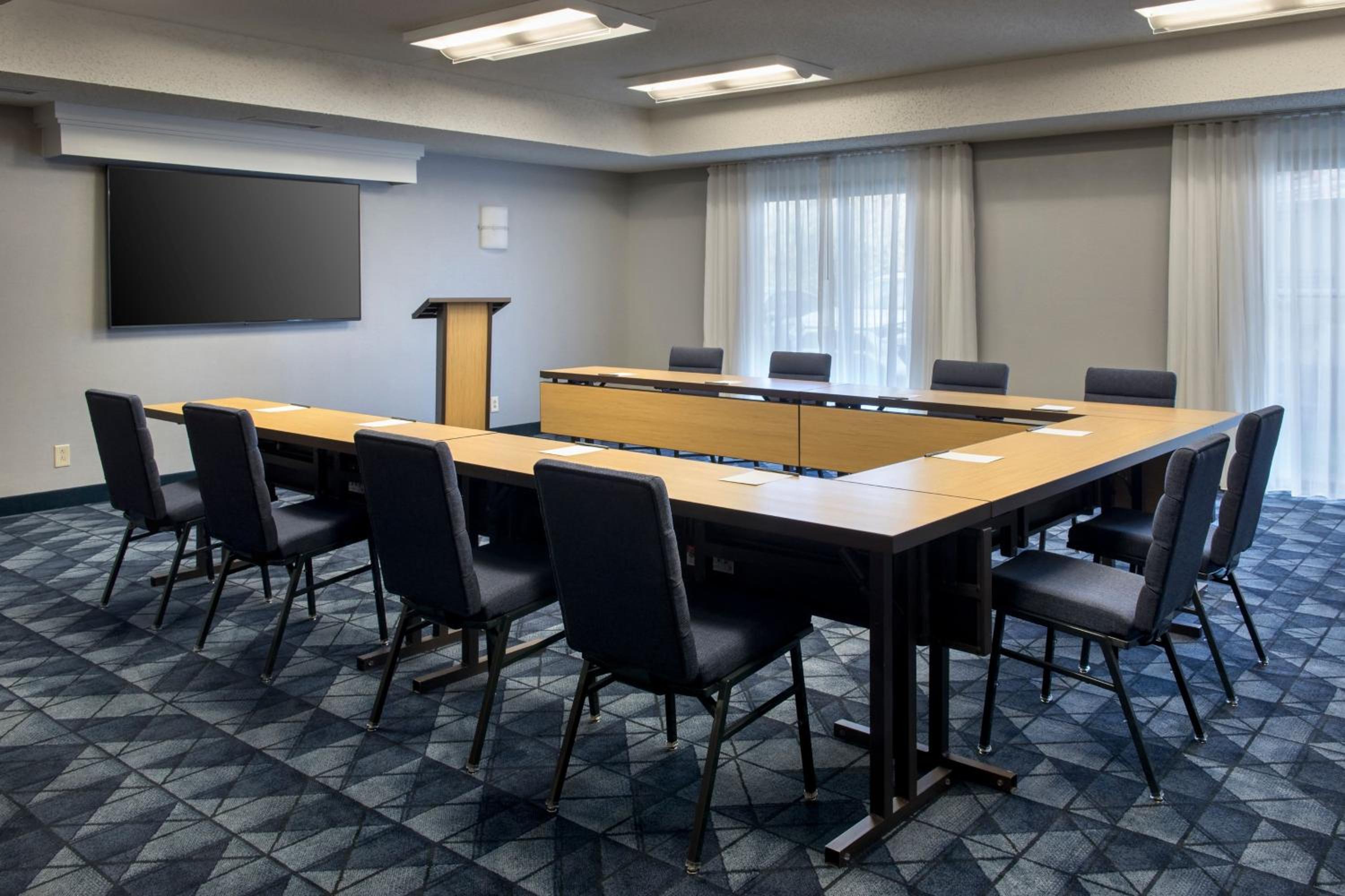 Courtyard by Marriott New Haven Wallingford - Property Image 21