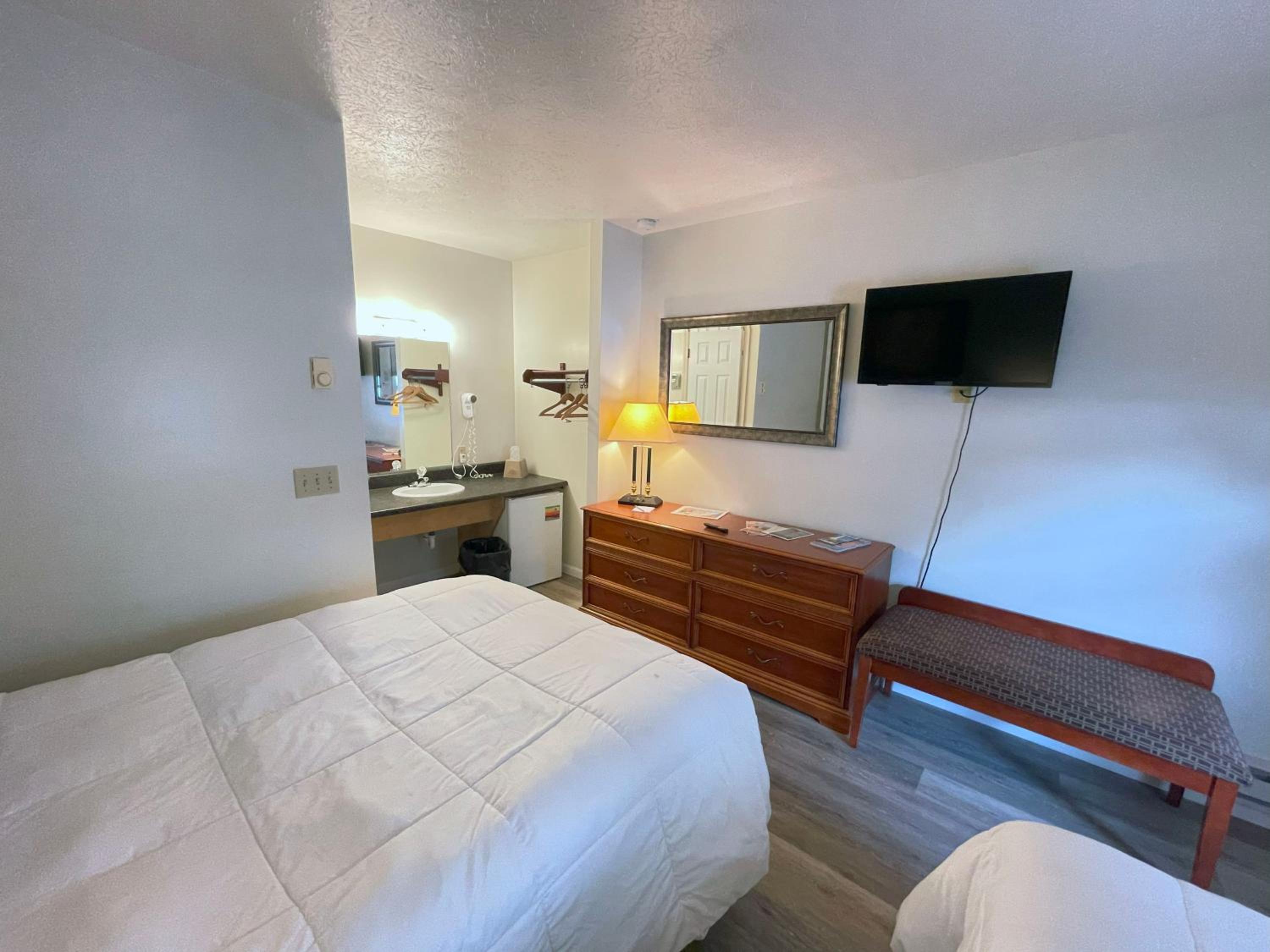 Plantation Motel