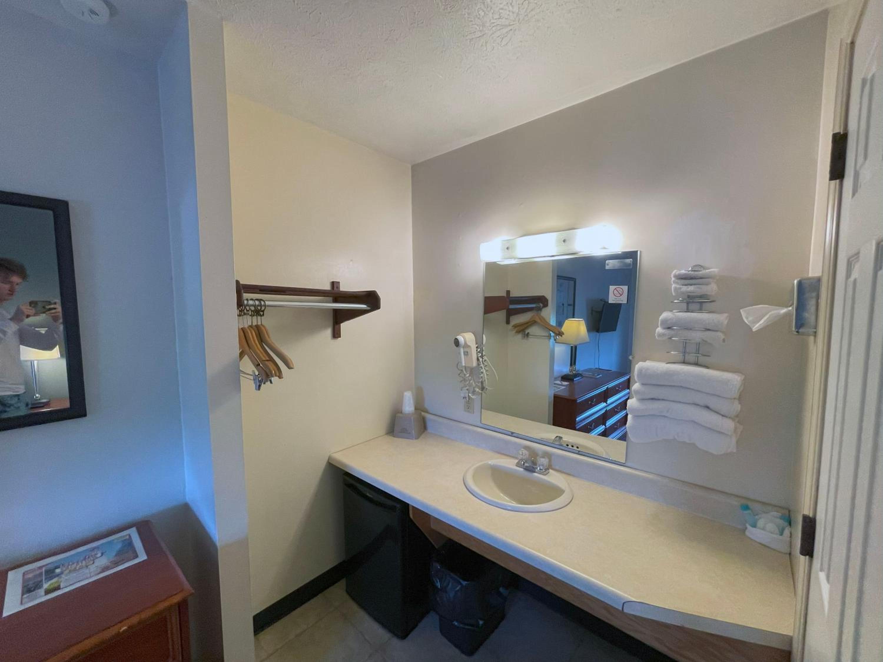 Plantation Motel