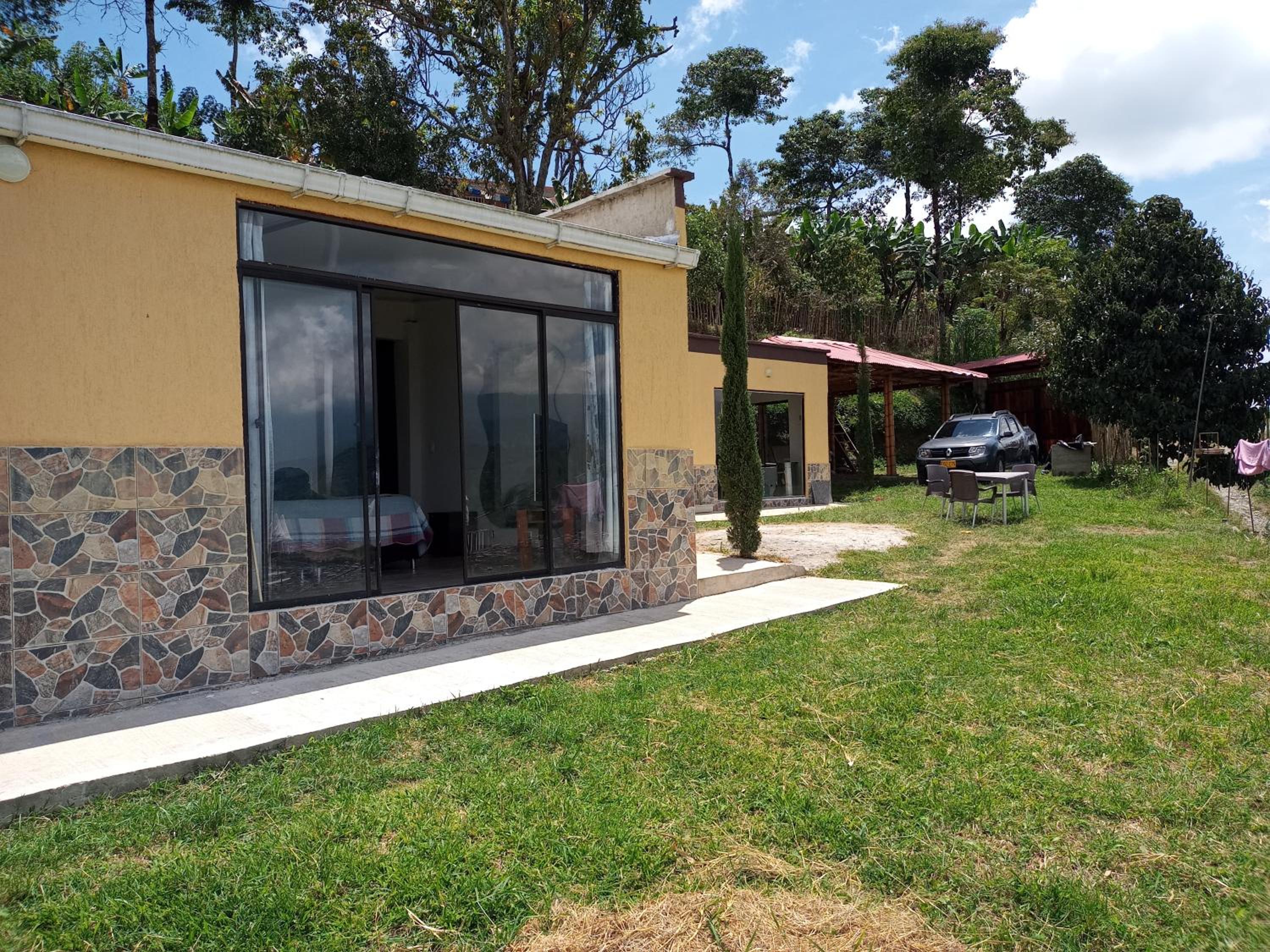 habitación en Villa Tina