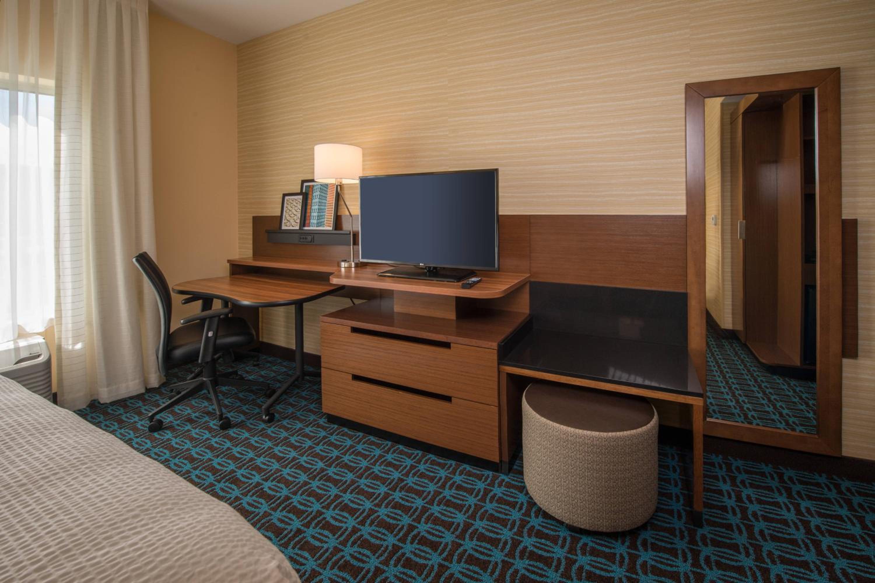 Altoona Vacations - Fairfield Inn  Suites by Marriott Altoona - Property Image 33