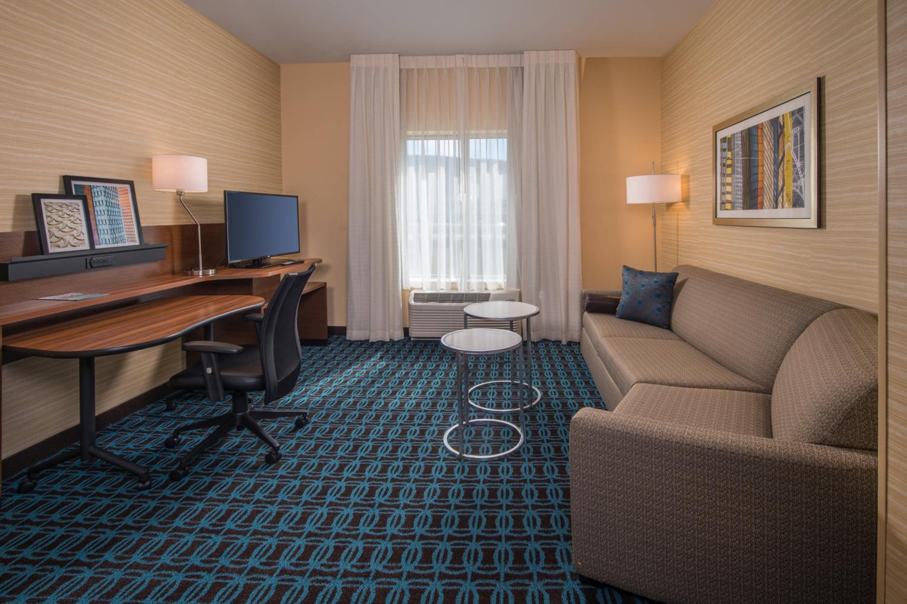 Altoona Vacations - Fairfield Inn  Suites by Marriott Altoona - Property Image 10