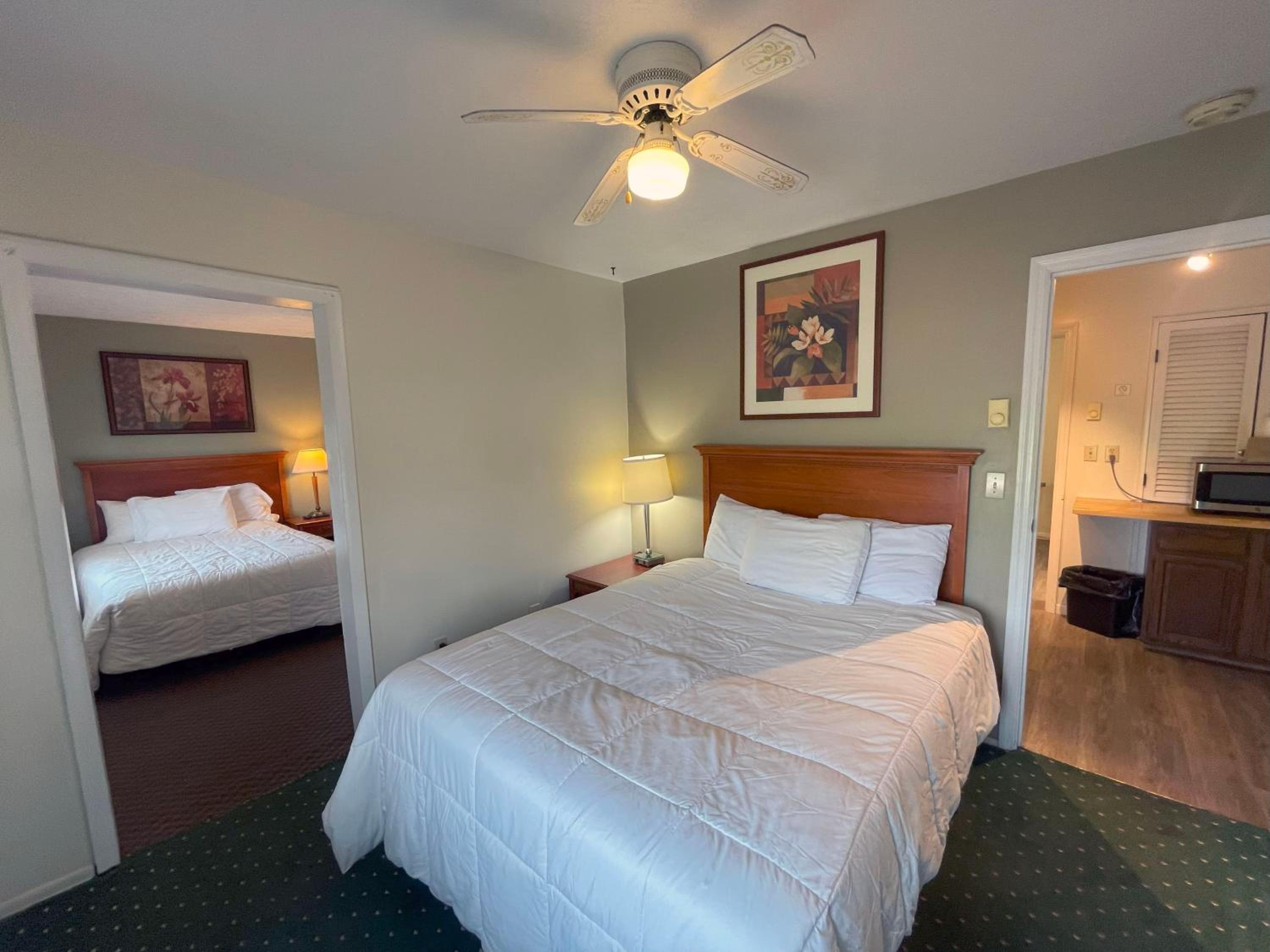 Plantation Motel