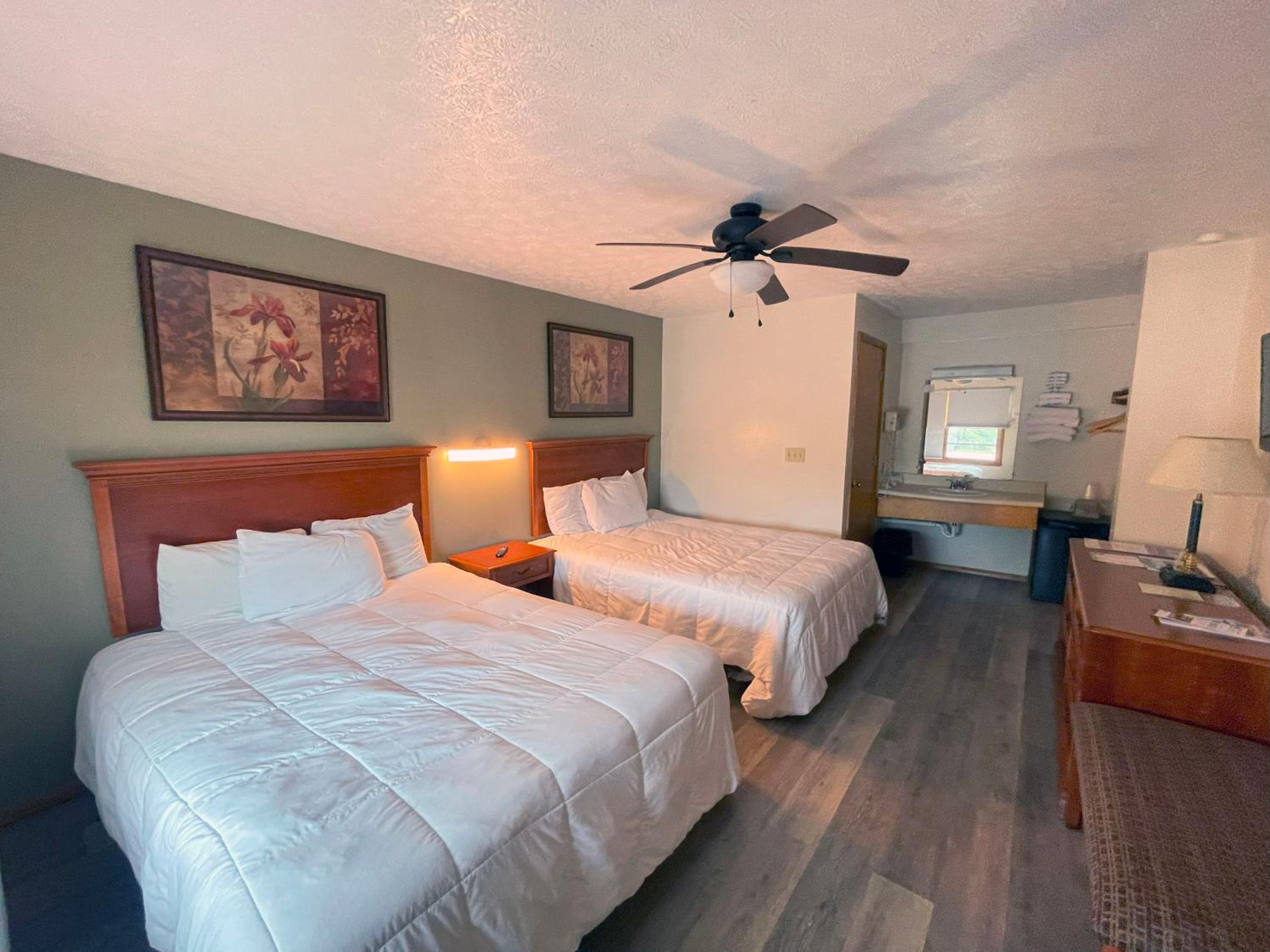 Plantation Motel
