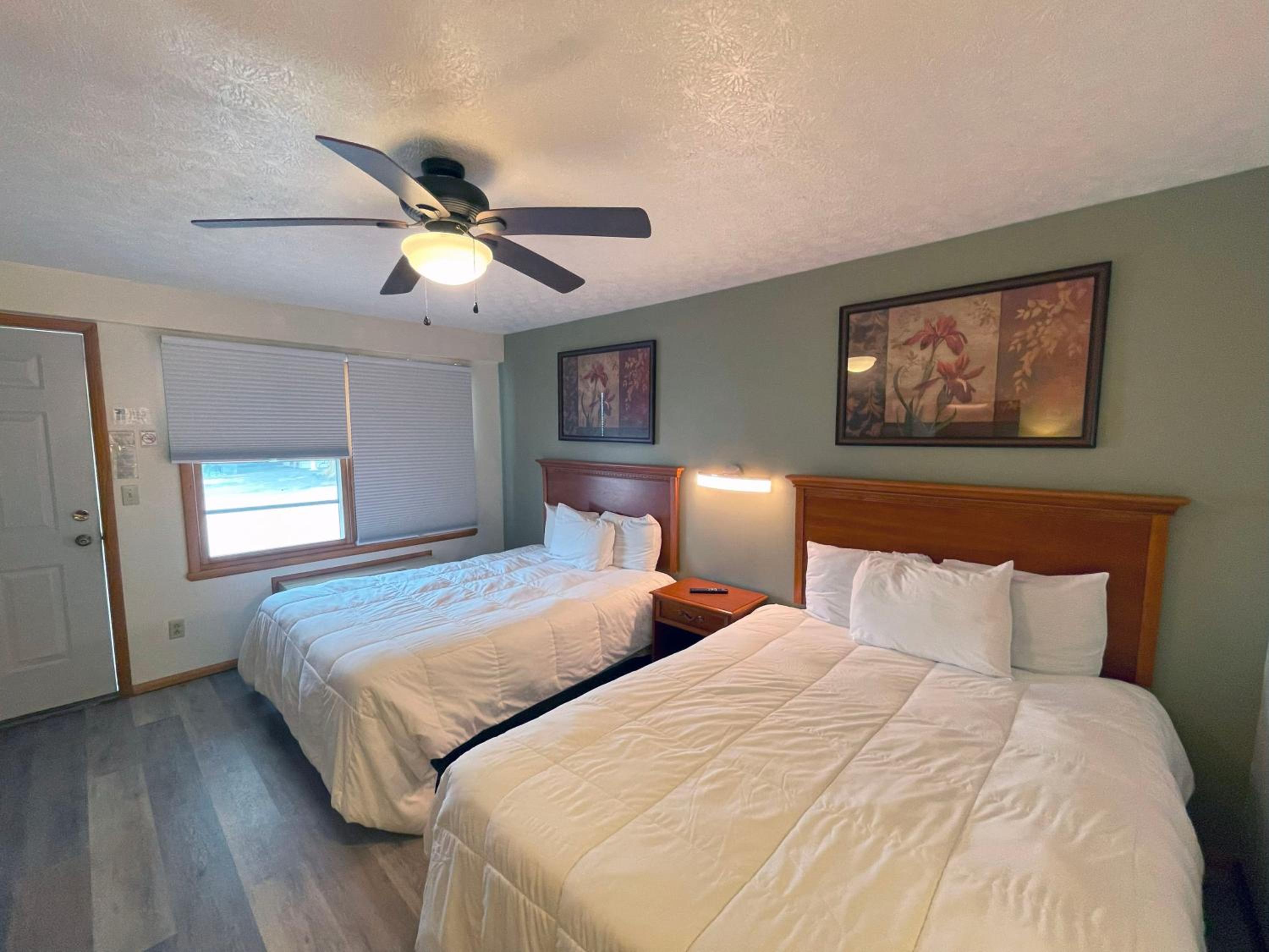 Plantation Motel
