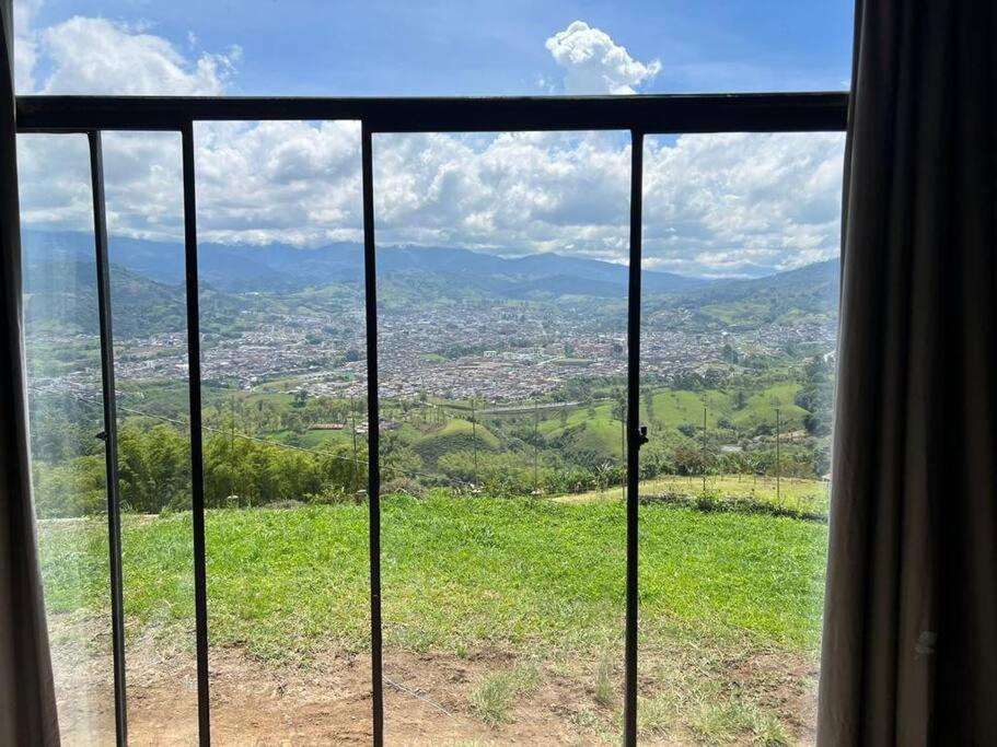 Hermosa casa campestre