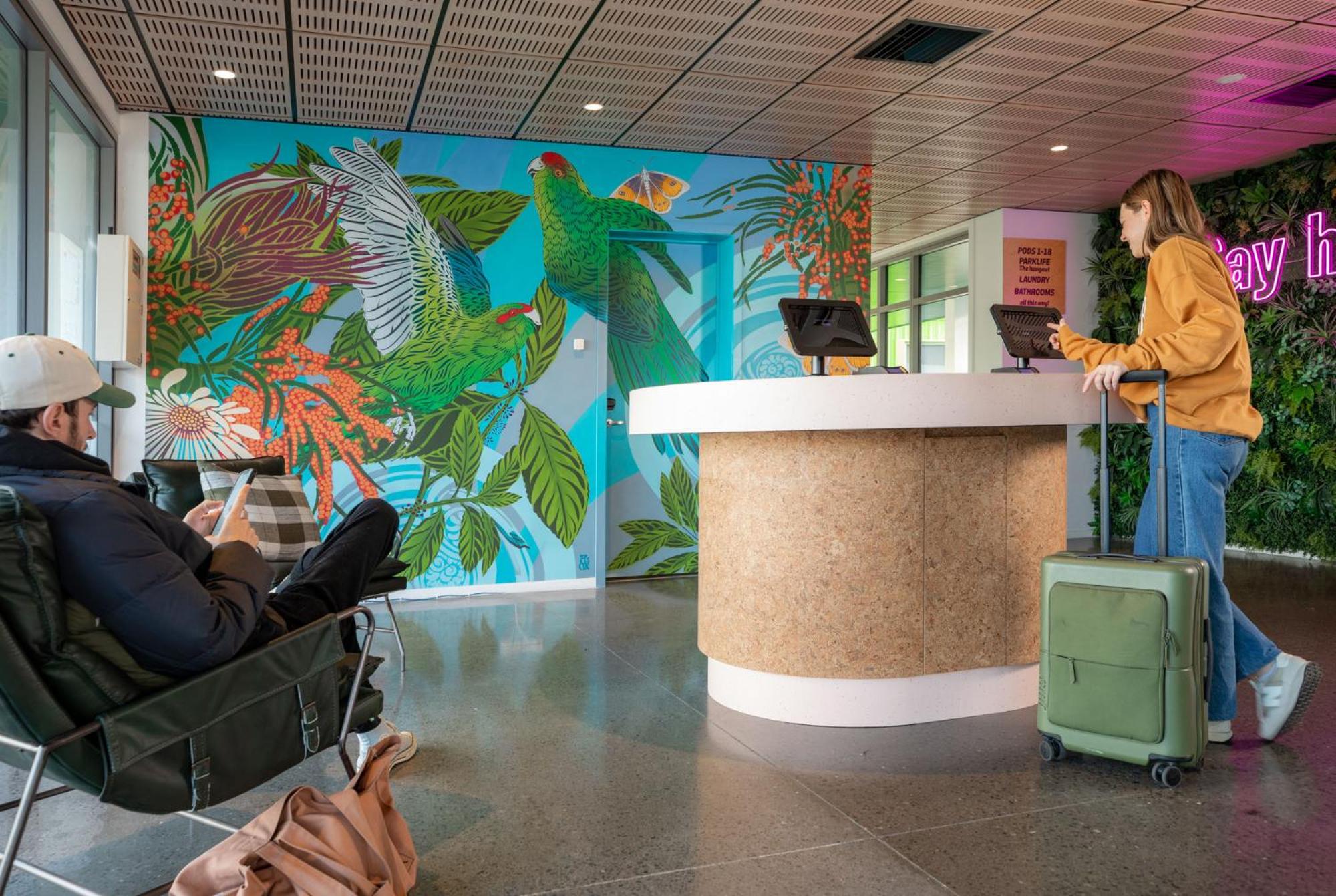 LyLo Christchurch Airport