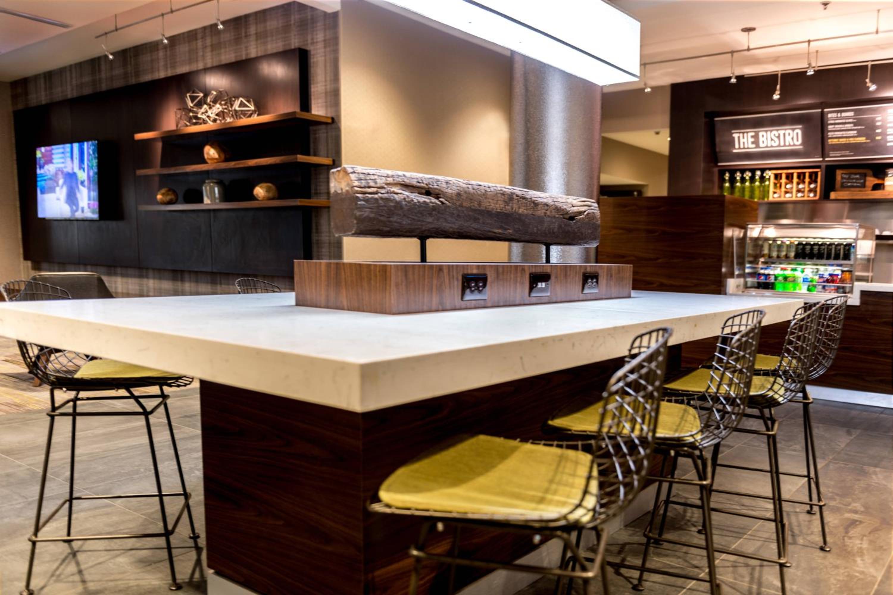 Somerset Vacations - Courtyard by Marriott Somerset - Property Image 10