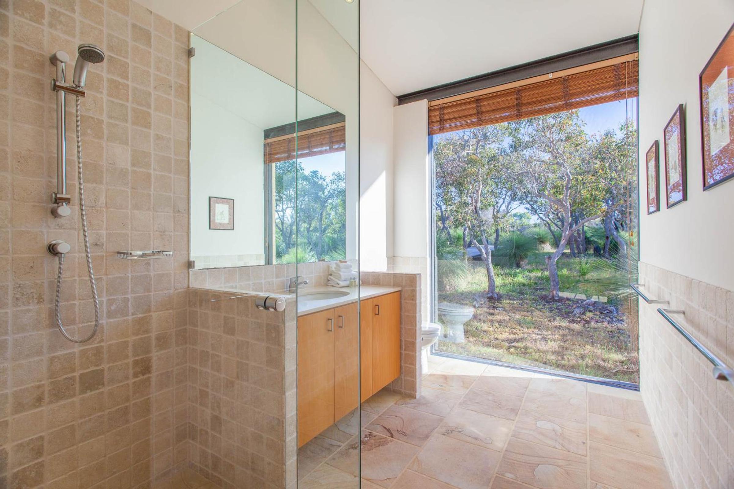 Farm Break West I Private Properties