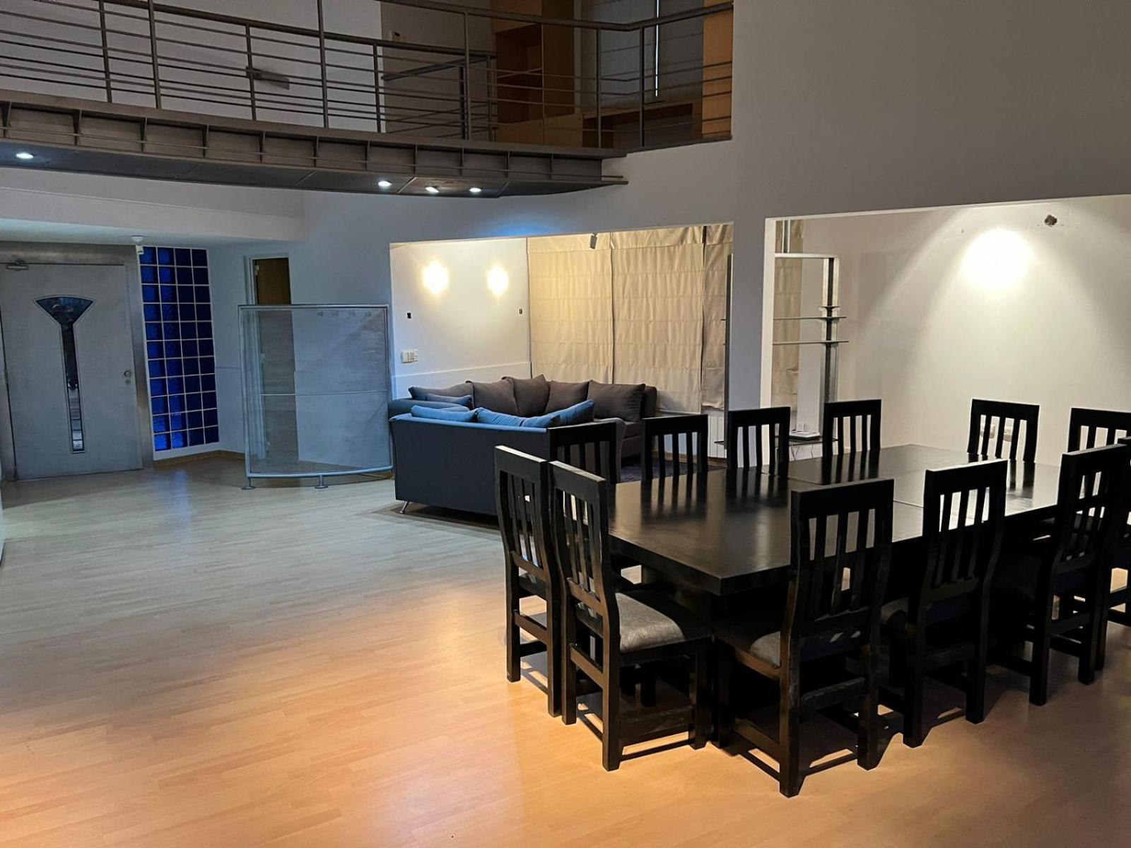 Casa en bonito barrio residencial - Ciudad