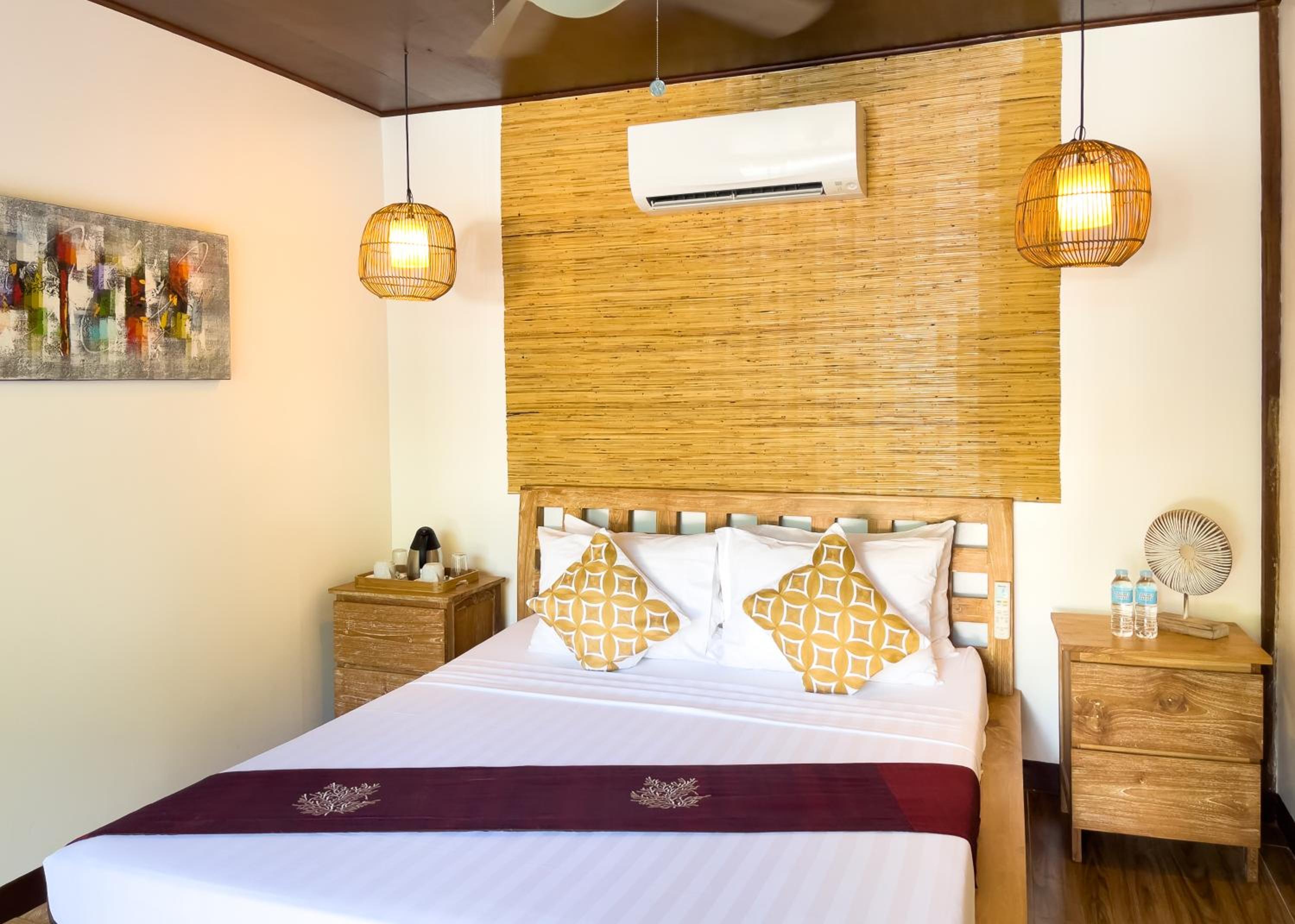 Cadlao Resort and Restaurant
