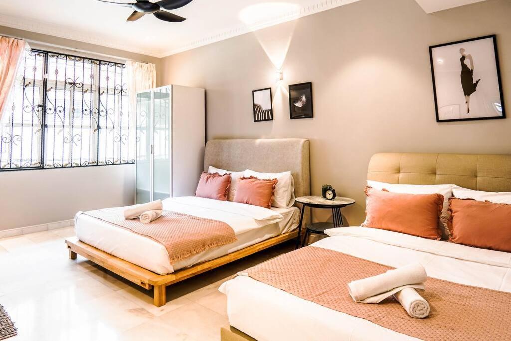 Wangsa Maju Luxury Villa with Private Pool-12pax