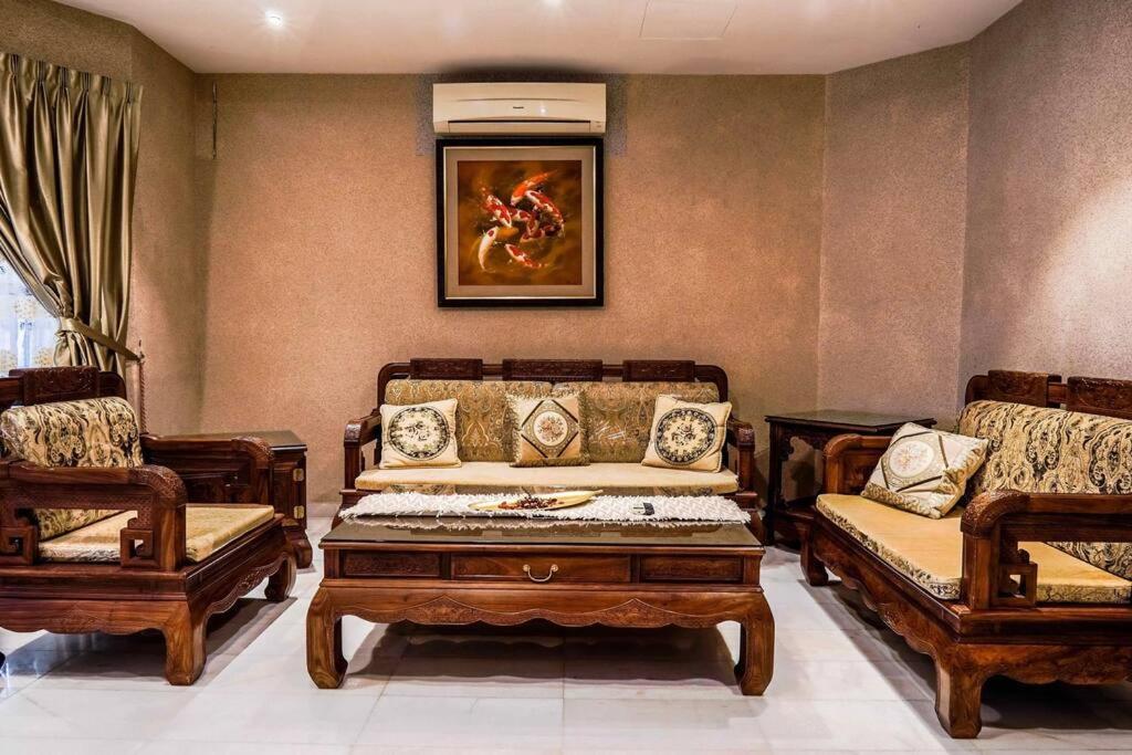 Wangsa Maju Luxury Villa with Private Pool-12pax