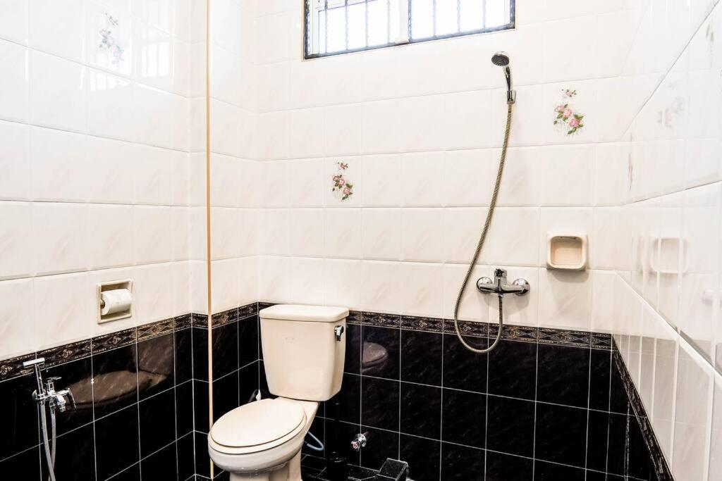 Wangsa Maju Luxury Villa with Private Pool-12pax