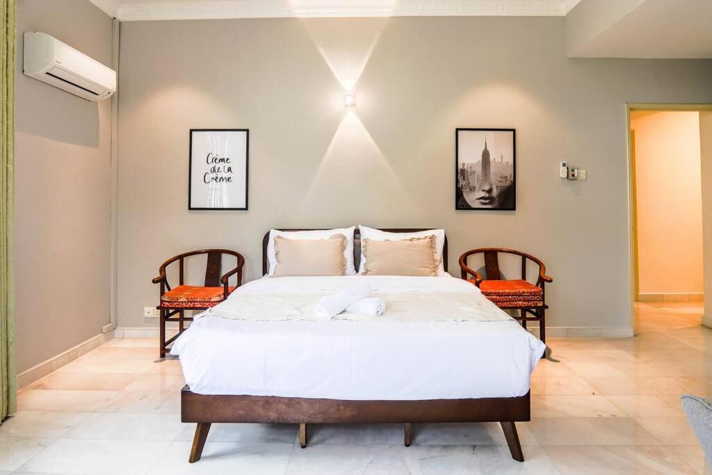 Wangsa Maju Luxury Villa with Private Pool-12pax