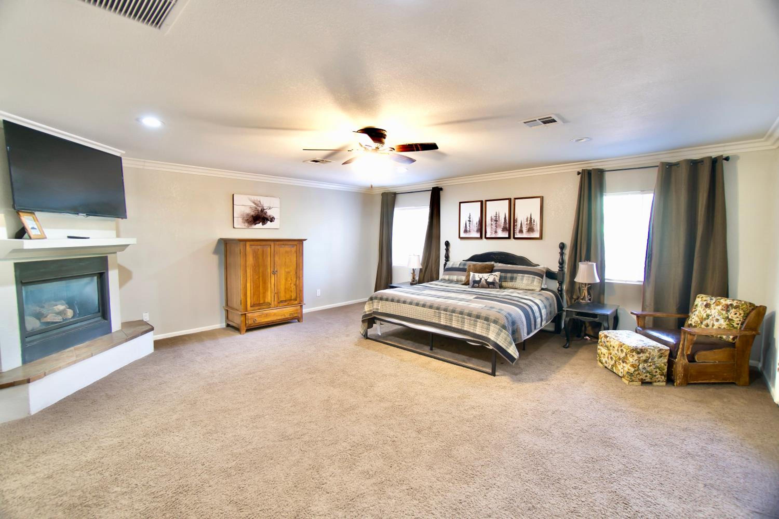 Cabin for Big Families & Groups! view 2