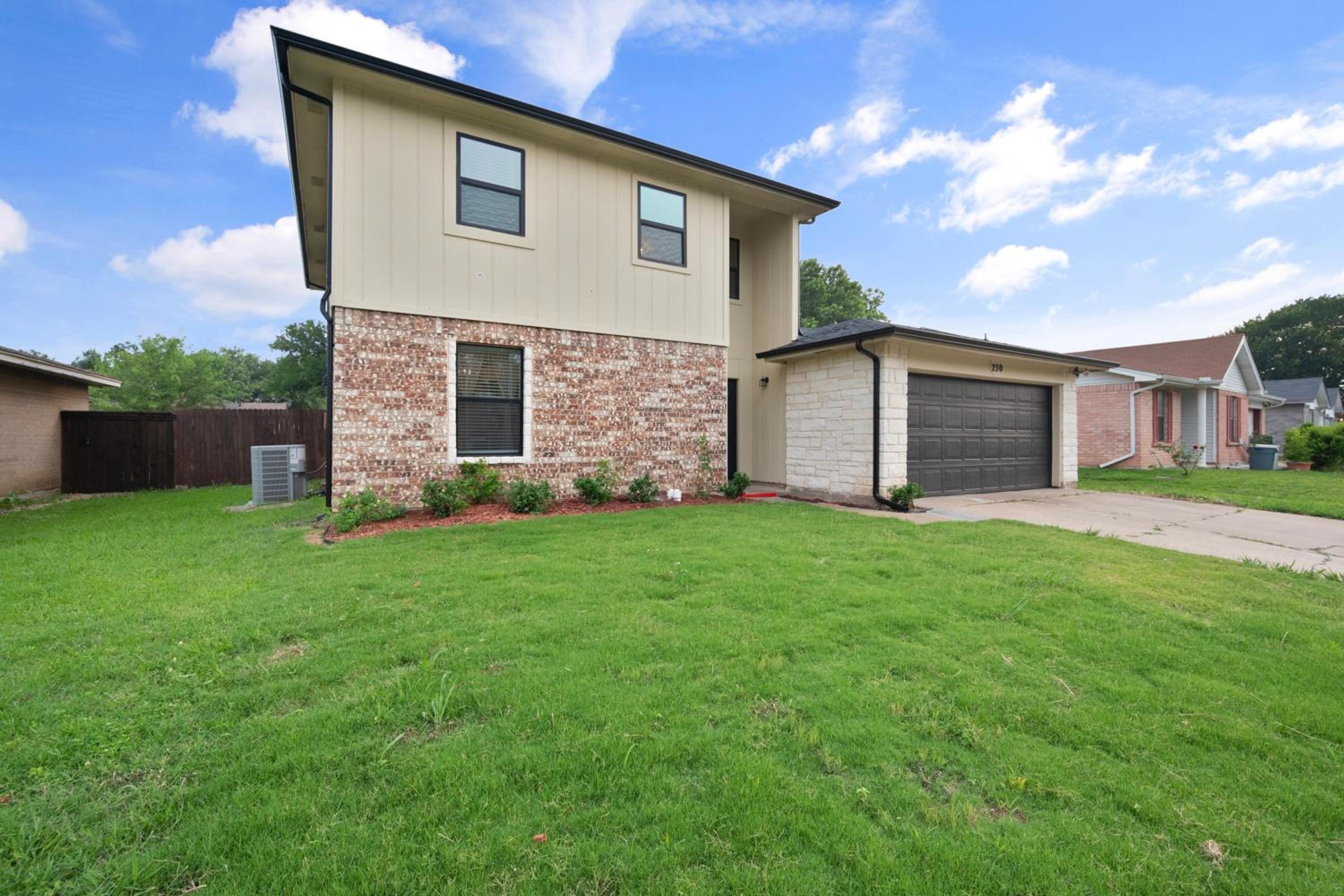 Green Resort: 3bd/2.5 bath near AT&T Stadium view 2