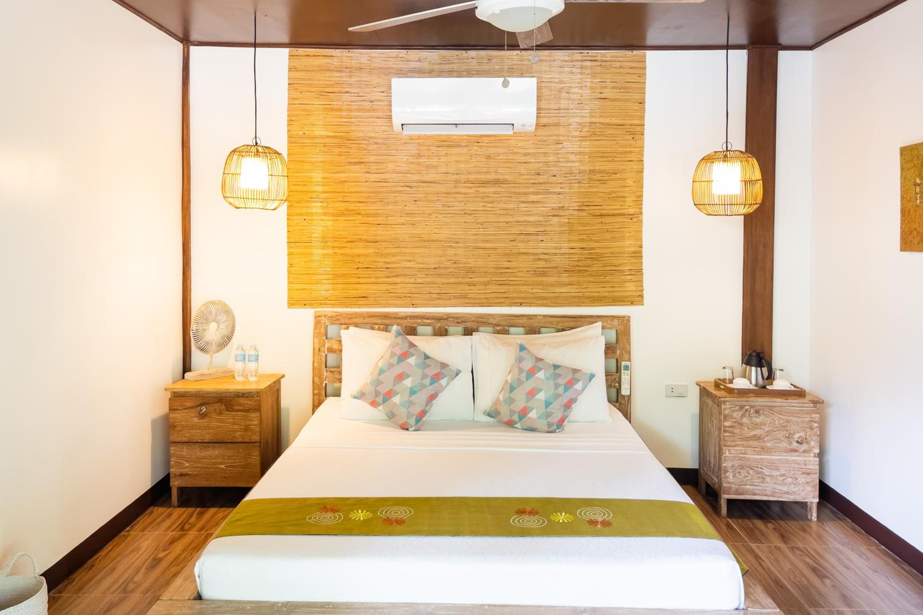 Cadlao Resort and Restaurant