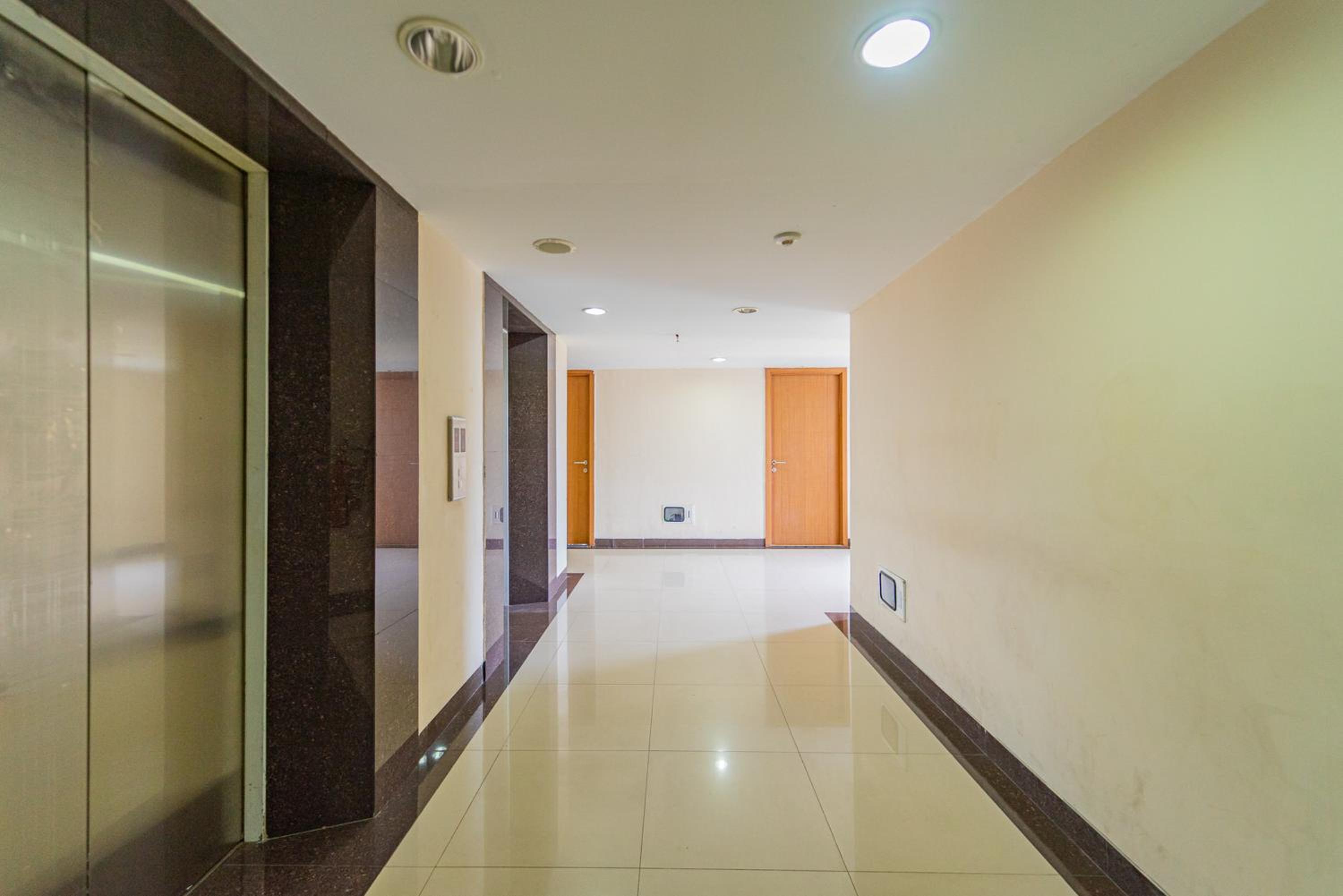 RedLiving Apartemen Cinere Resort - Gold Room