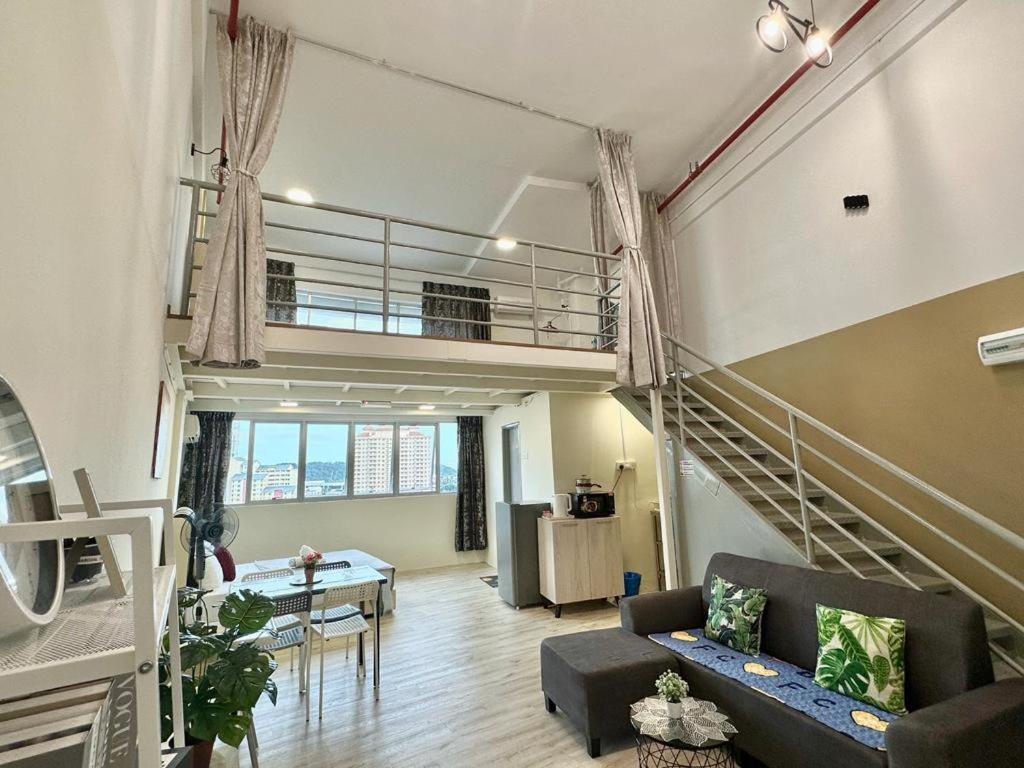 CEO9 Duplex Premier 6 Pax Suite#Disneys HS #PISA #USM #Pantai Hospital photo 4