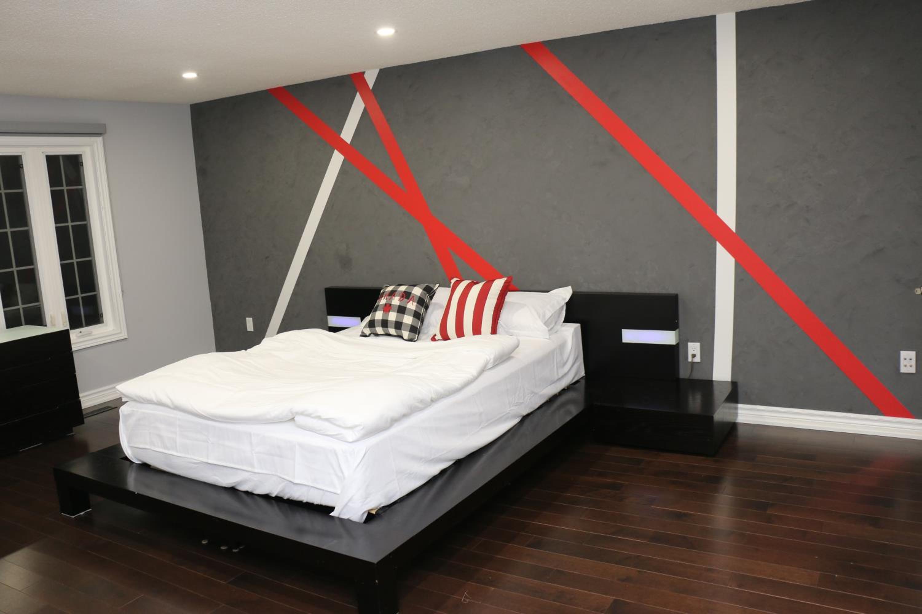 Quiet and Contemporary Home - Image 5