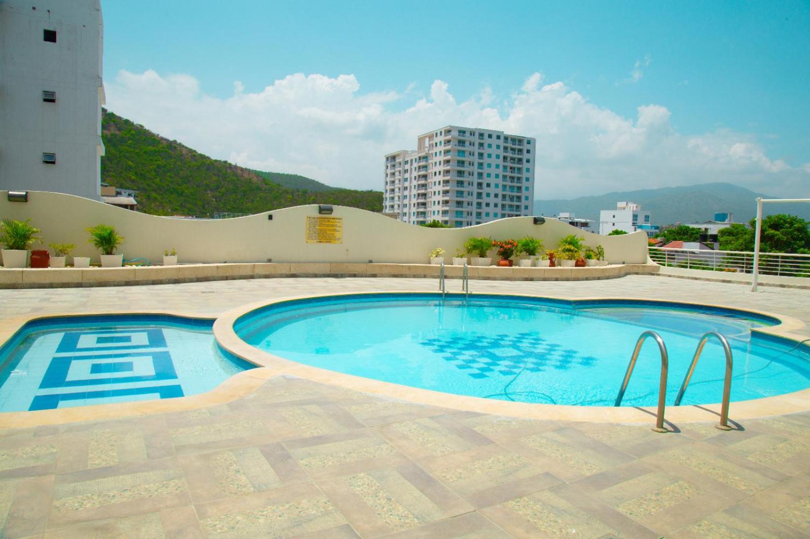Apartamento 802 Brisas marinas Santa Marta COLOMBIA