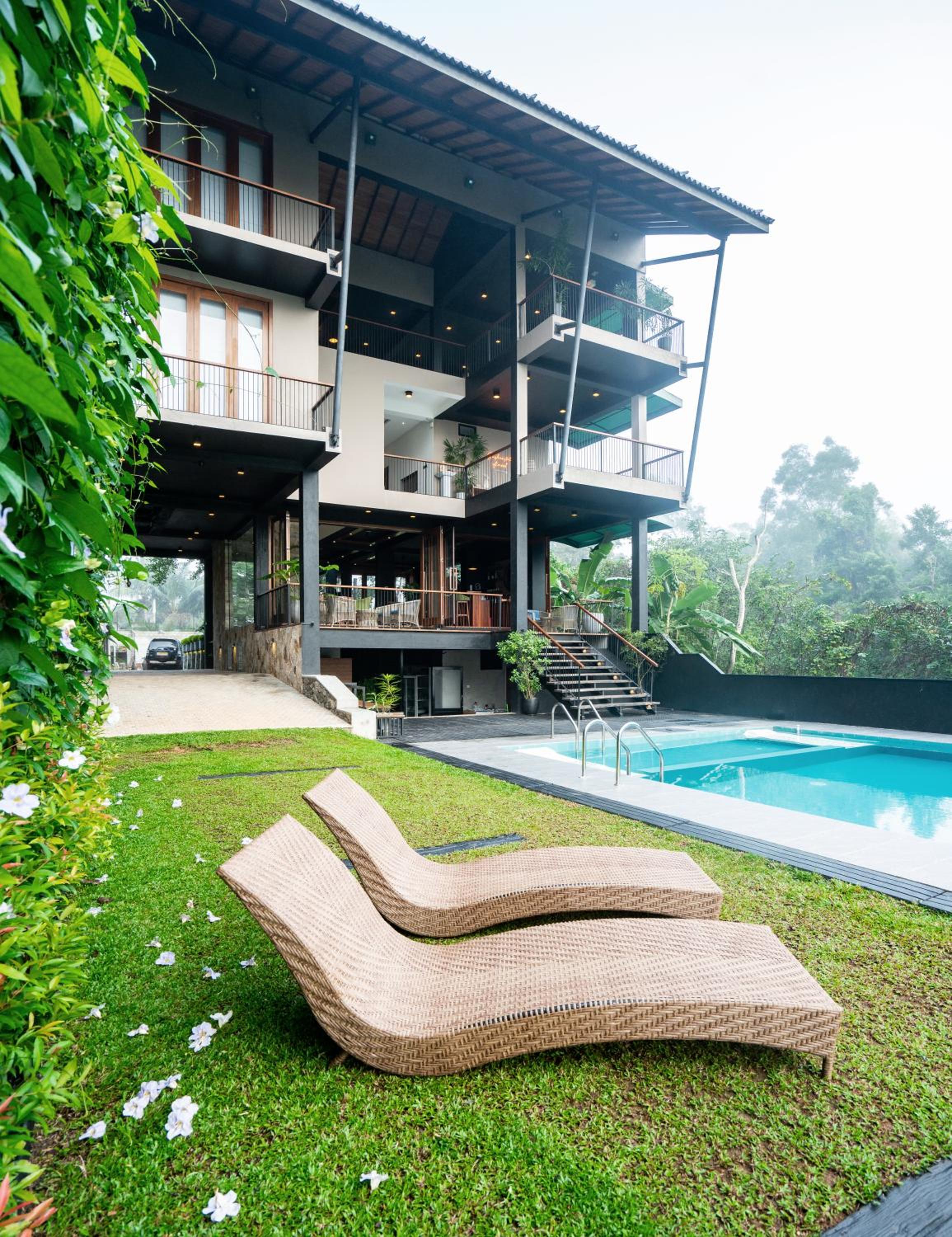 Hotel Kurokawa Kalutara - Image 1