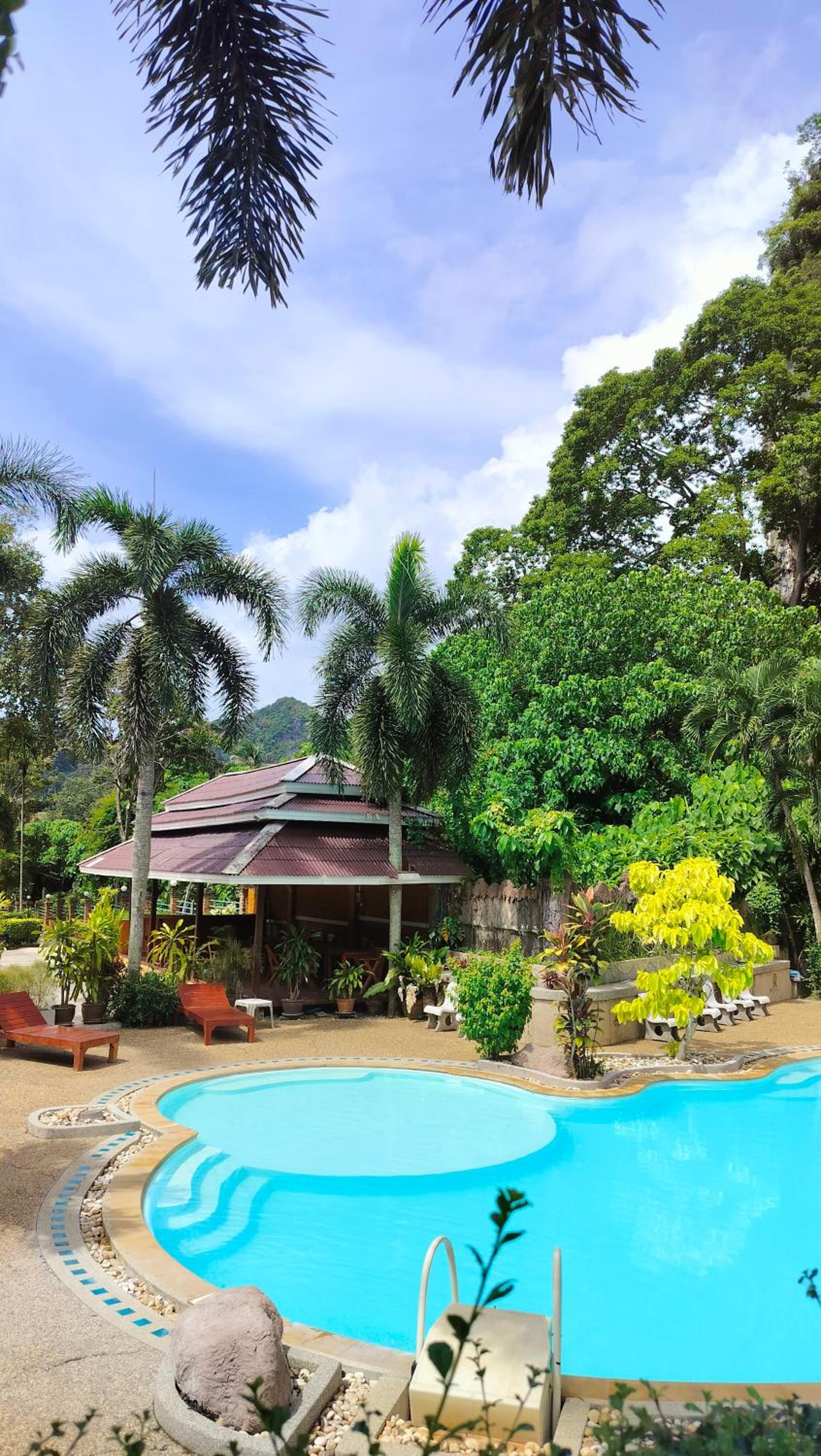 Diamond Cave Resort