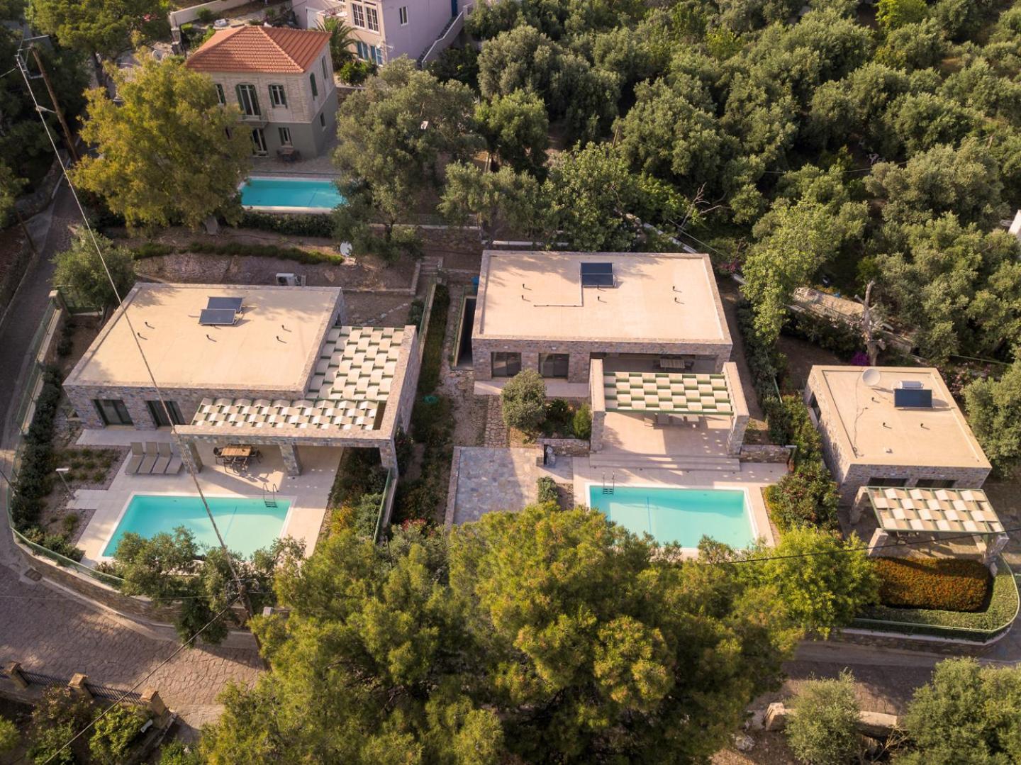 Ouzo Stone House 1 with private pool