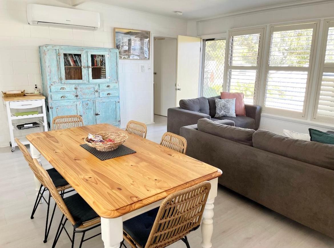 Bay Breeze Cottage