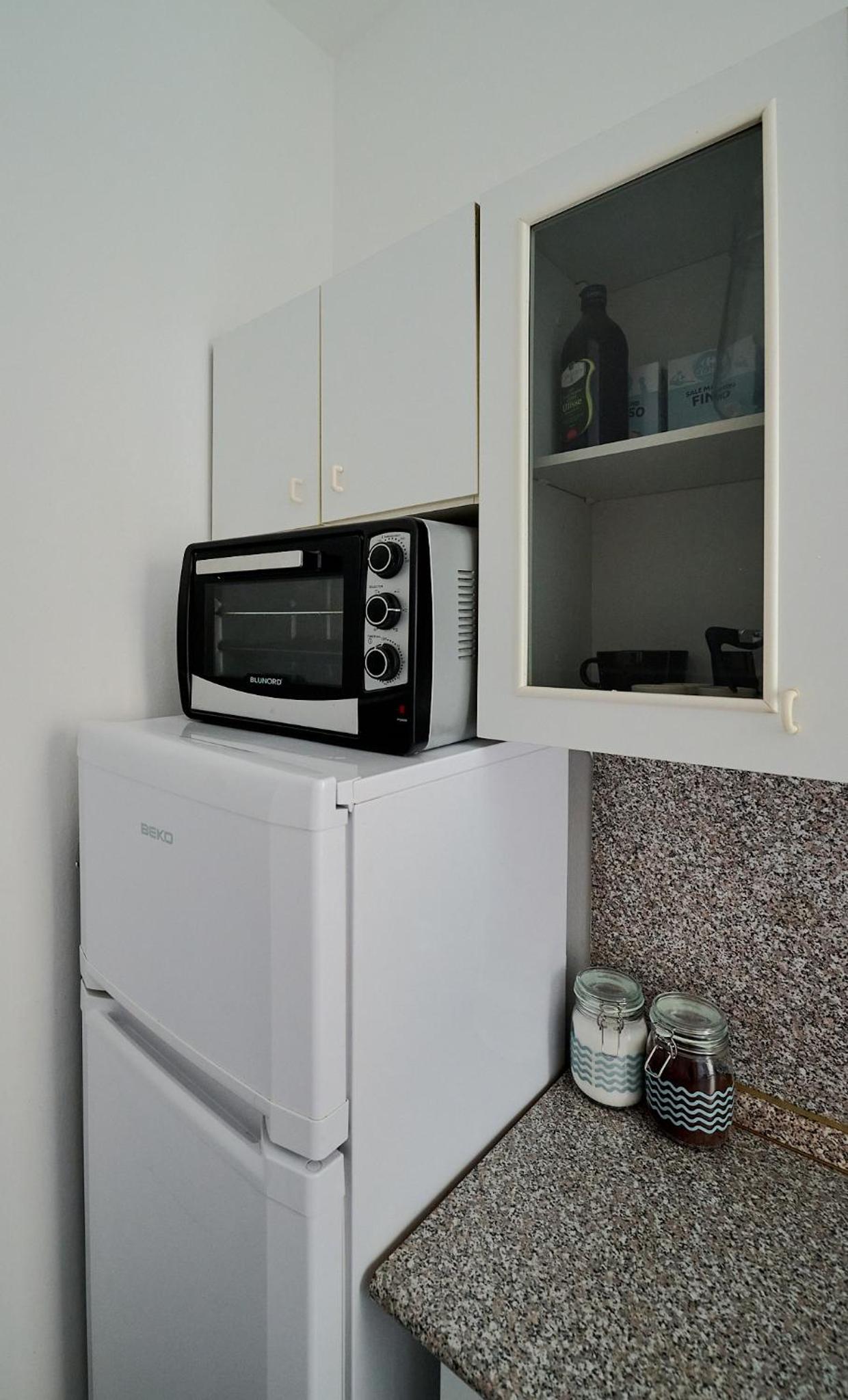 Xenia Apartments - Stylish Navigli Studio Apartment