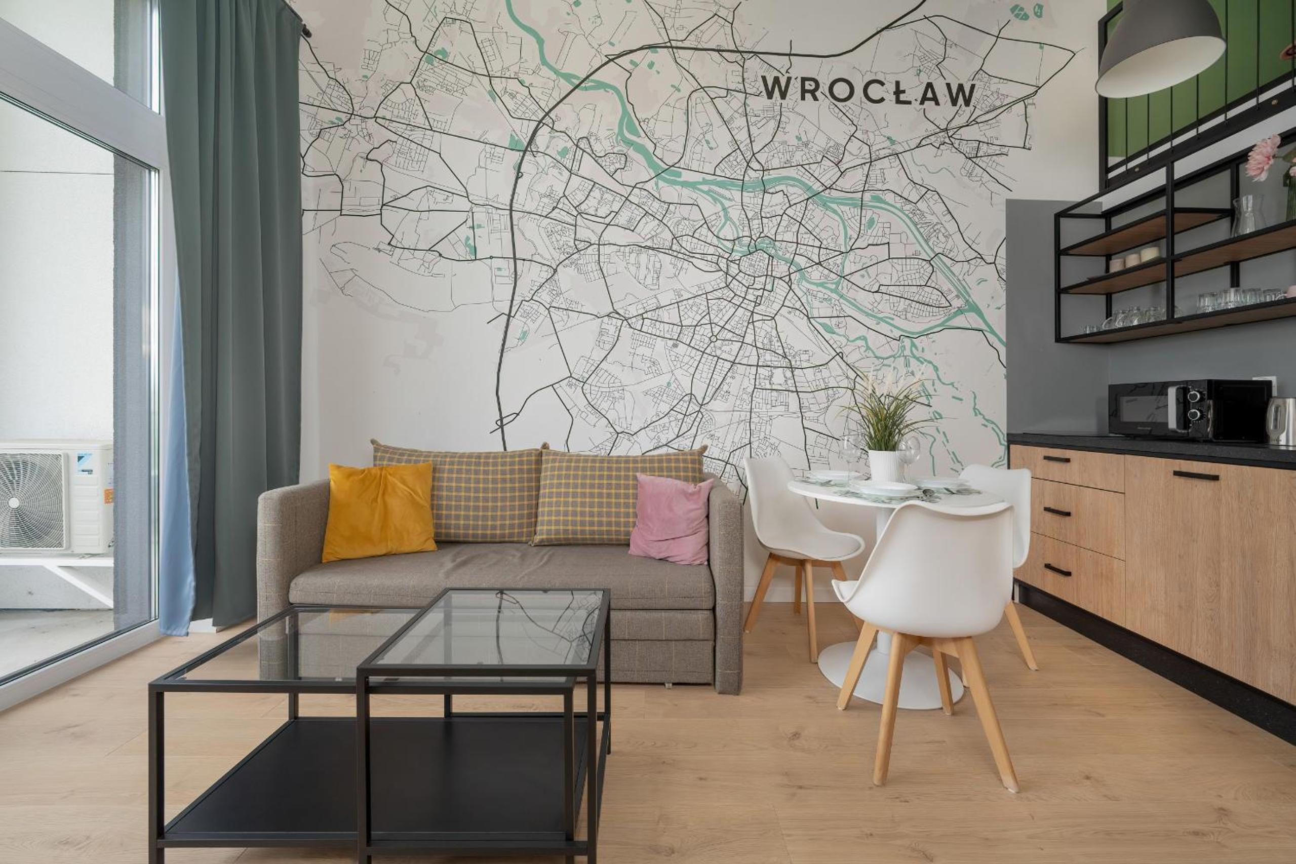 Airport Studio Zarembowicza by Renters view 2