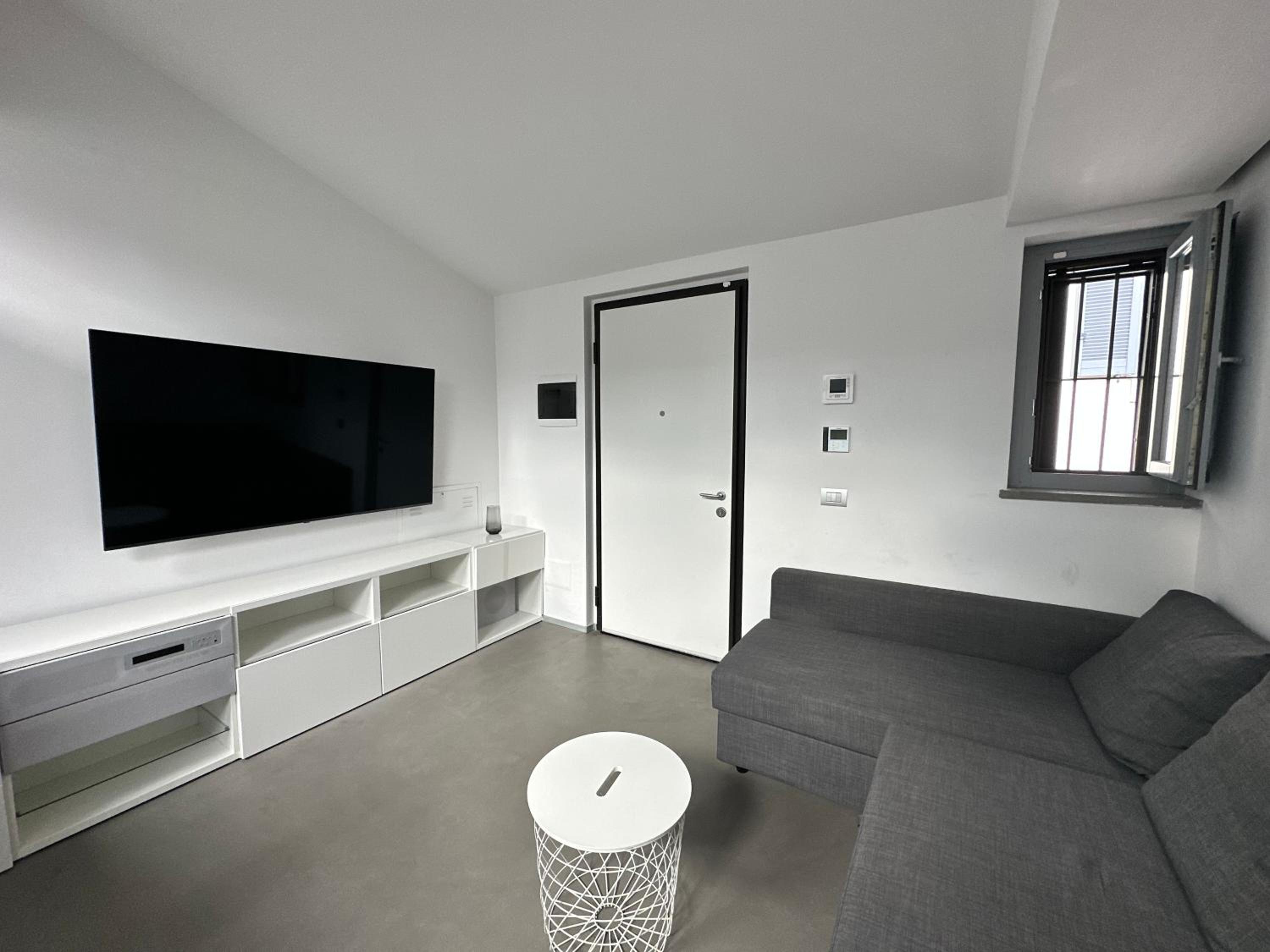 Xenia Apartments - Milano Studio Deluxe - Design & Comfort