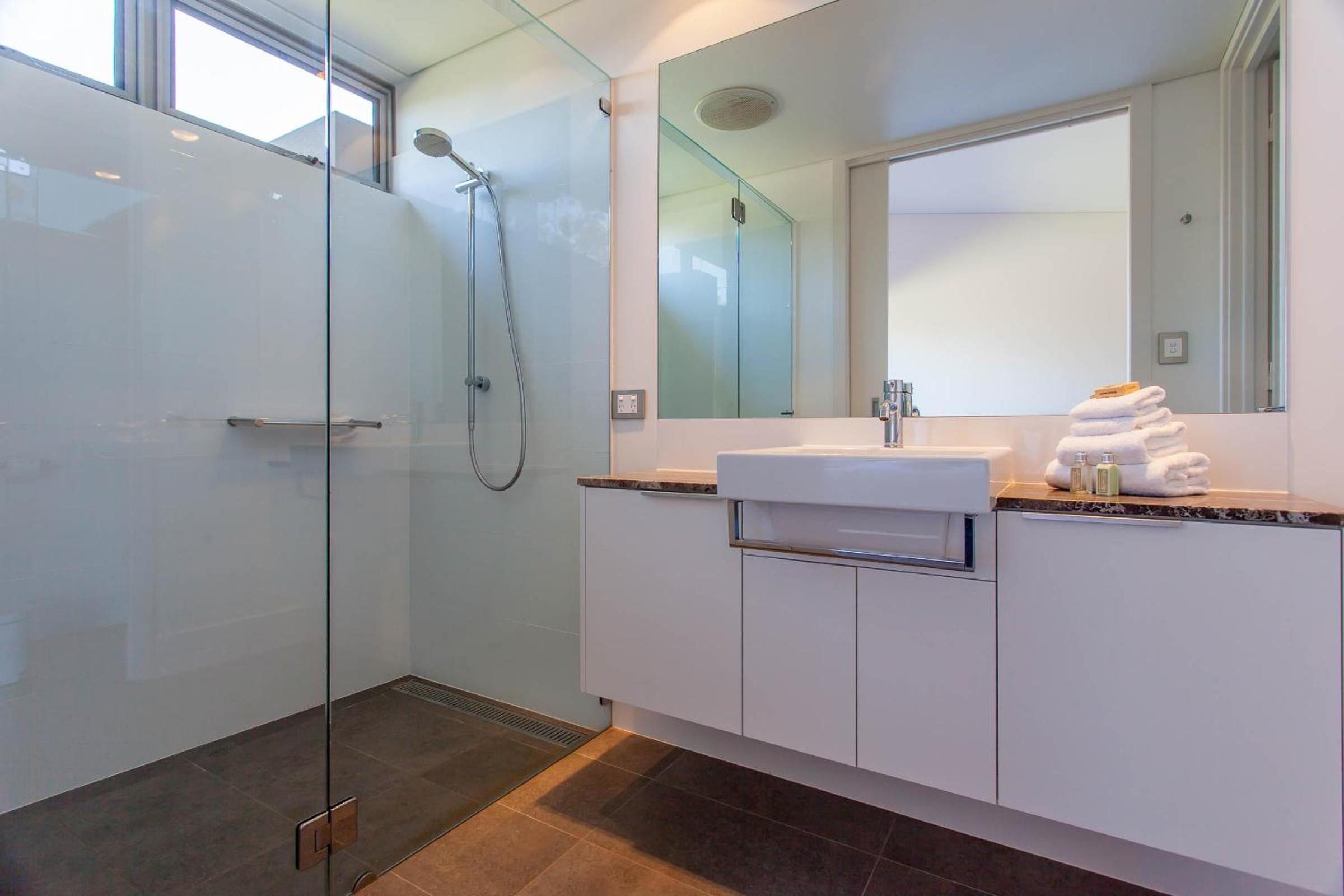 Talo House I Private Properties