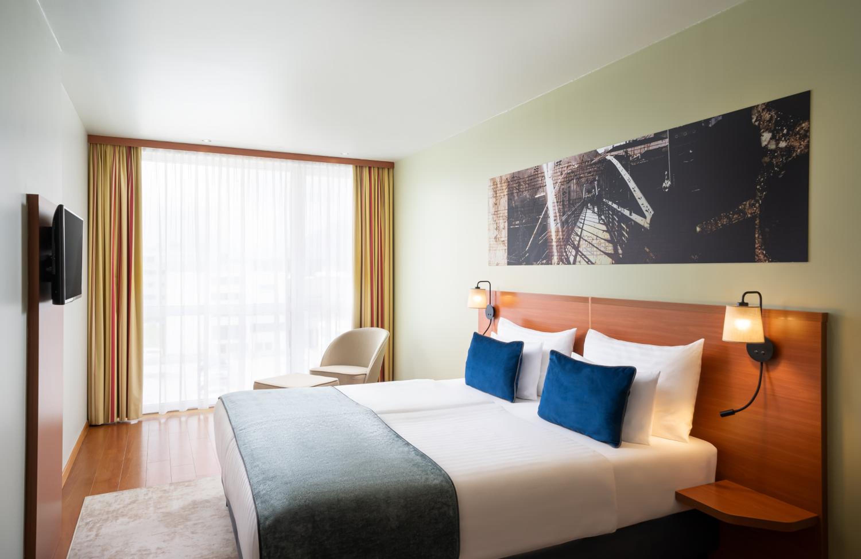 Salzburg Vacations - Leonardo Hotel Salzburg Airport - Property Image 7