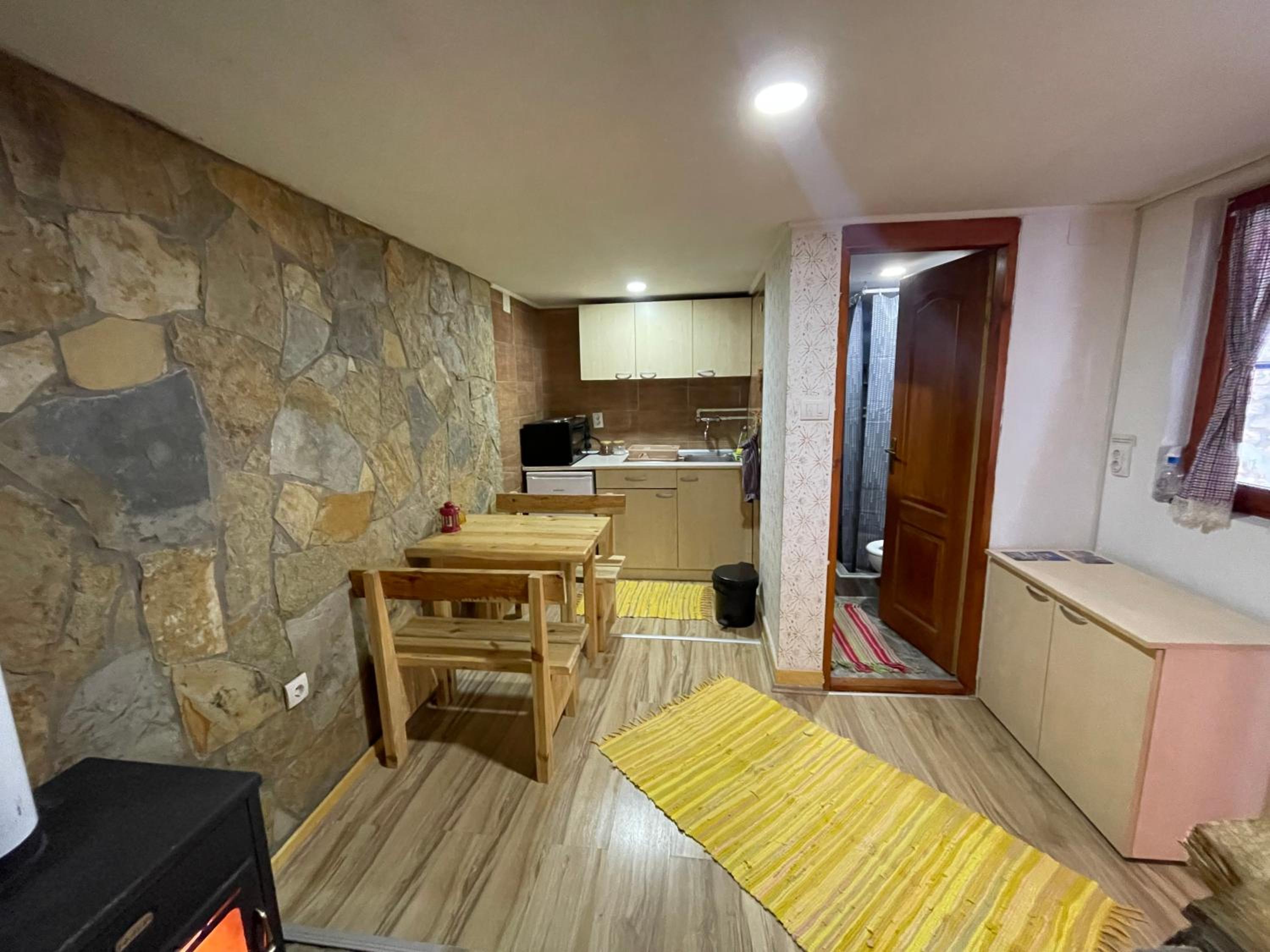Photo 28