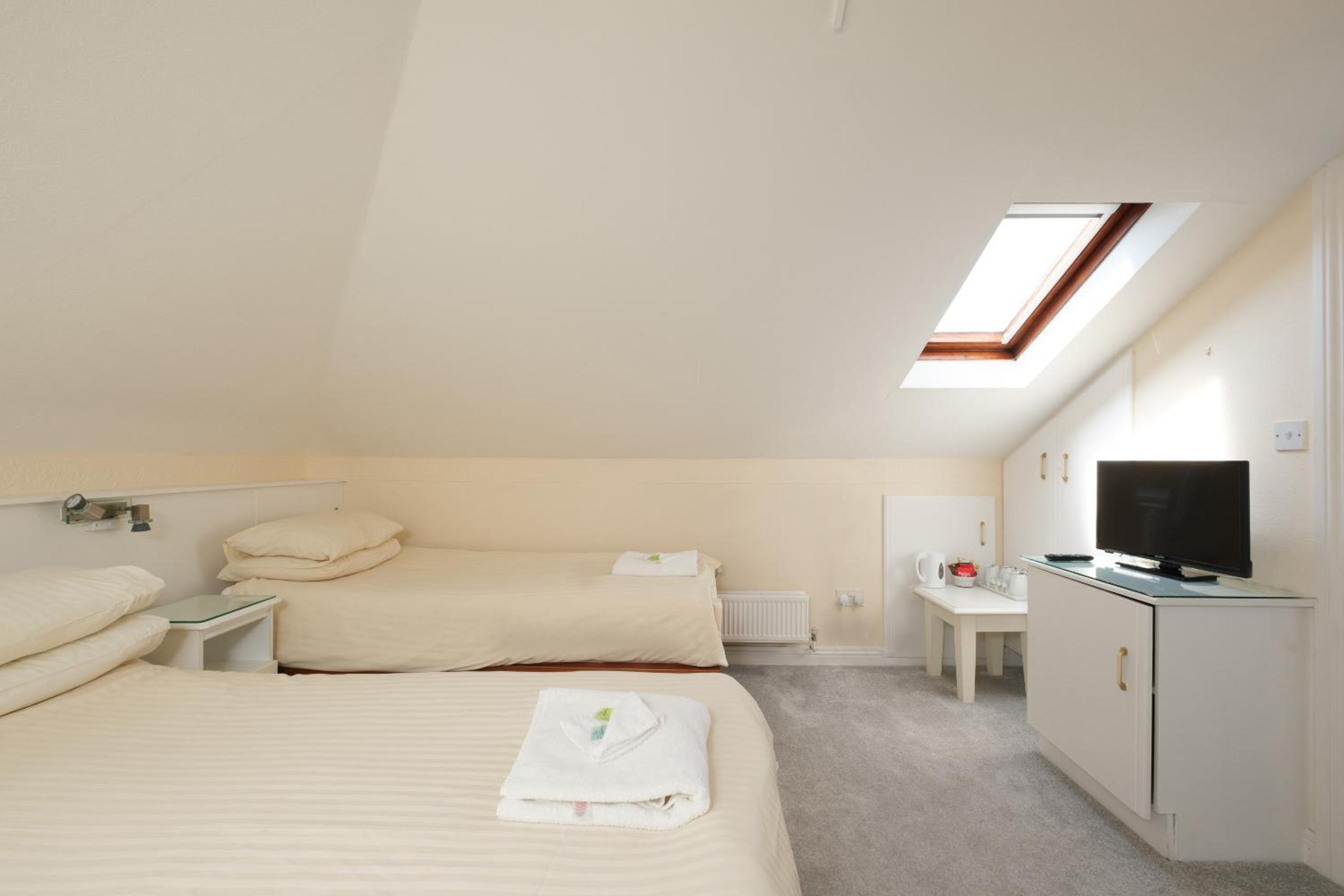 Four Seasons B&B