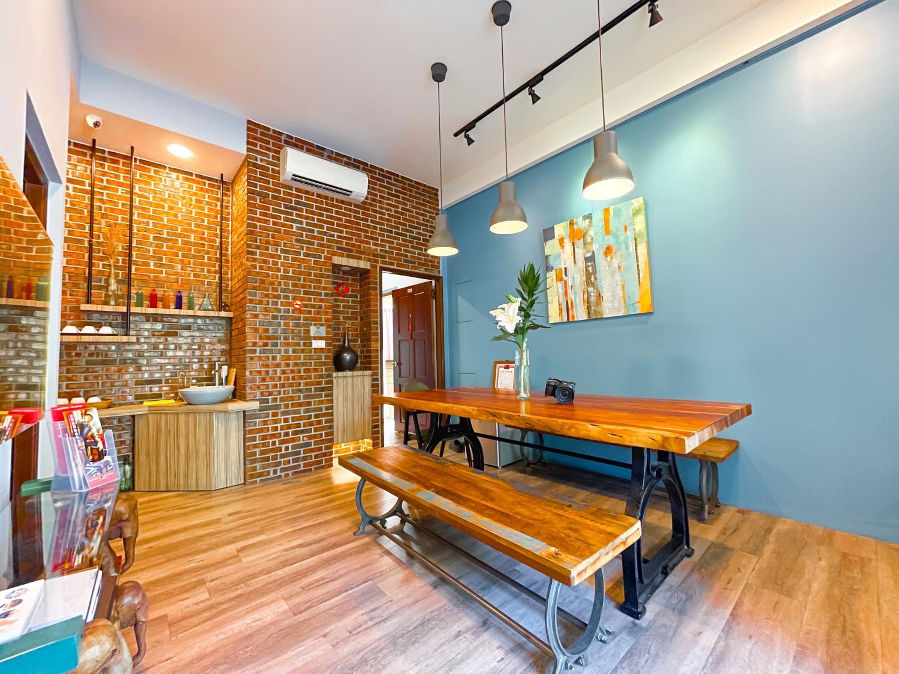 Lyutu Homestay