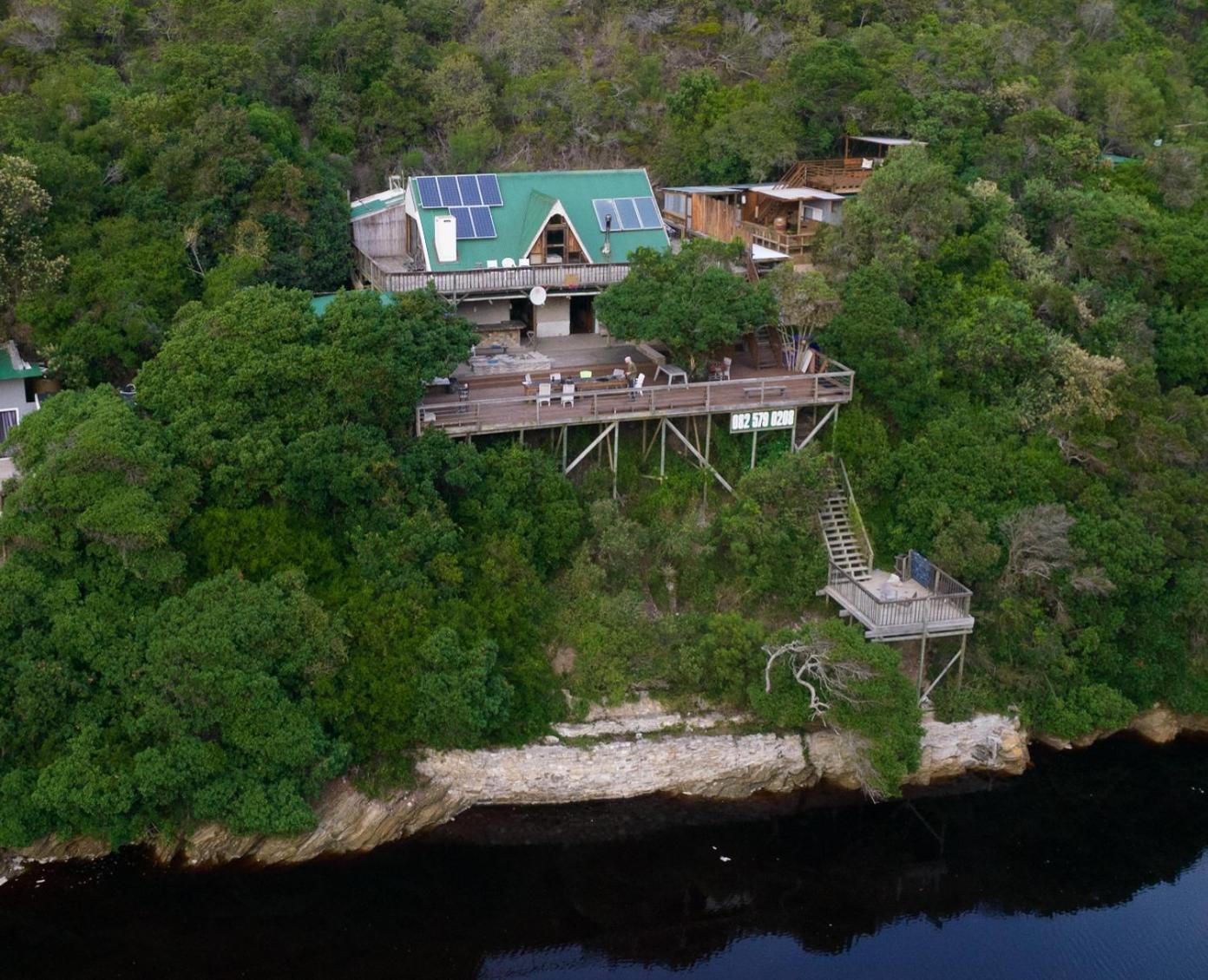 Hotel Kaaimans River House