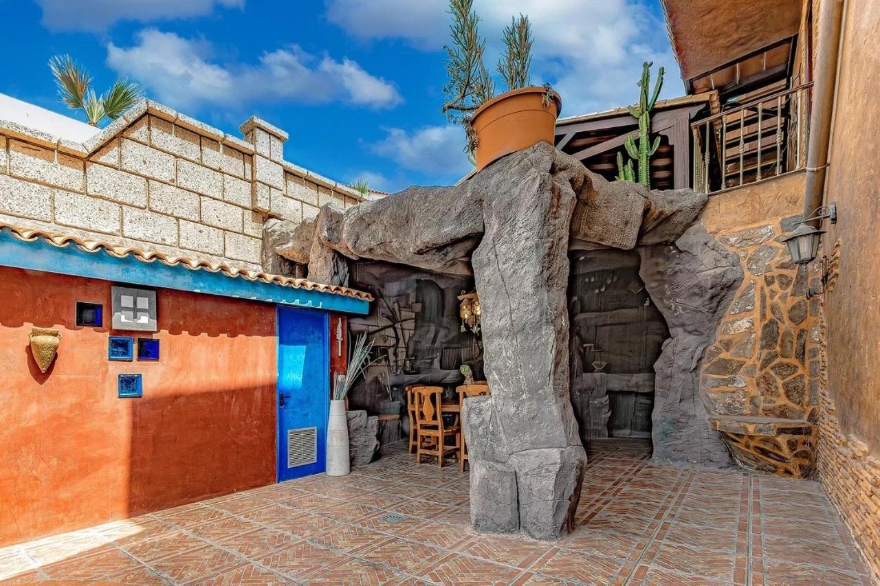Tenerifeopenhome Charming cave villa Costa Adeje