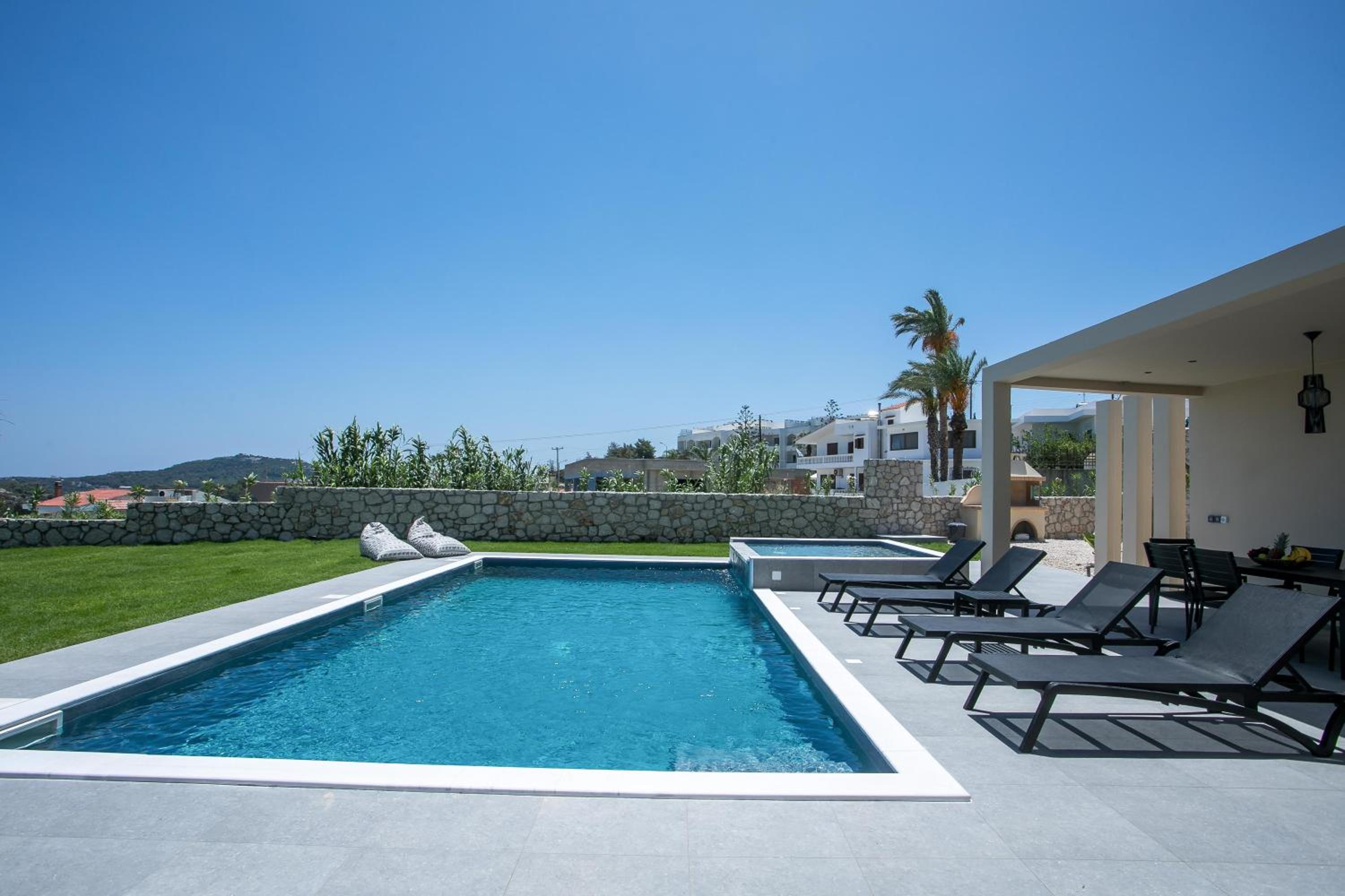 Madi Villa