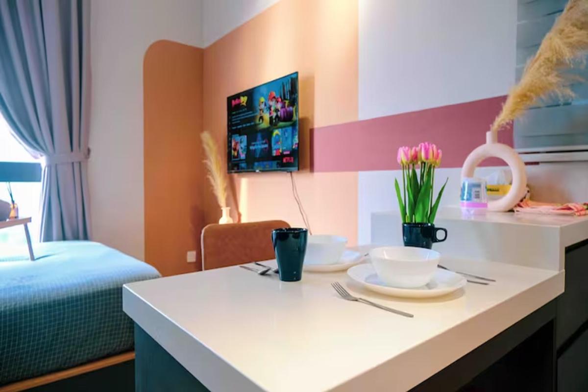 NeuSuite Cozy Studio by GUESTONIC