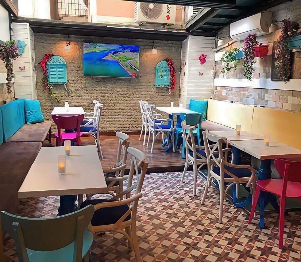 restaurant