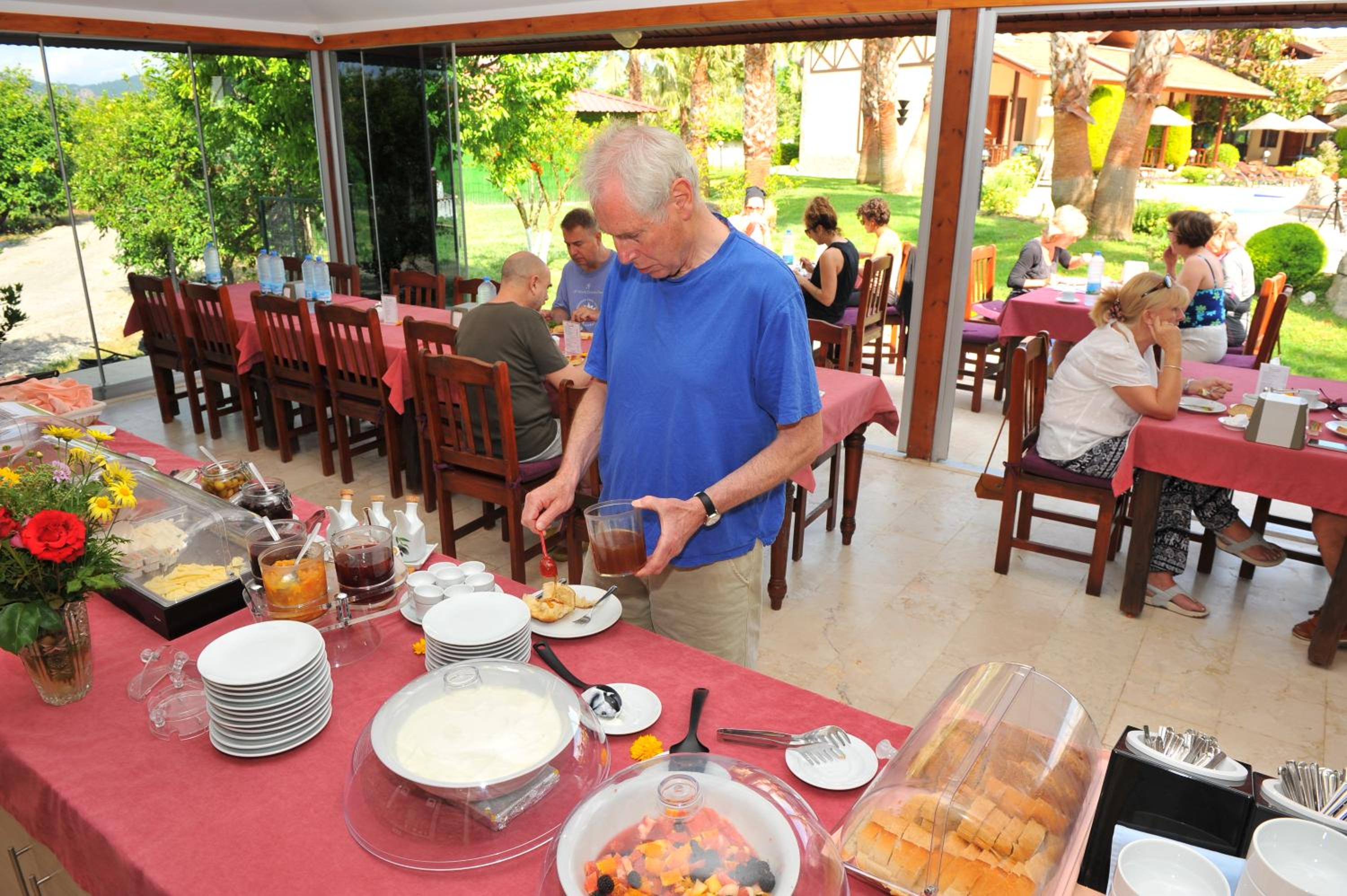 Grenadine Lodge