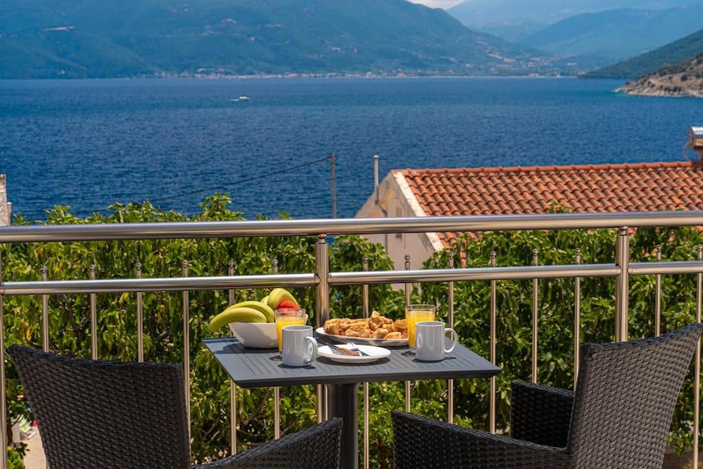 Maritina's Apartments amazing sea view