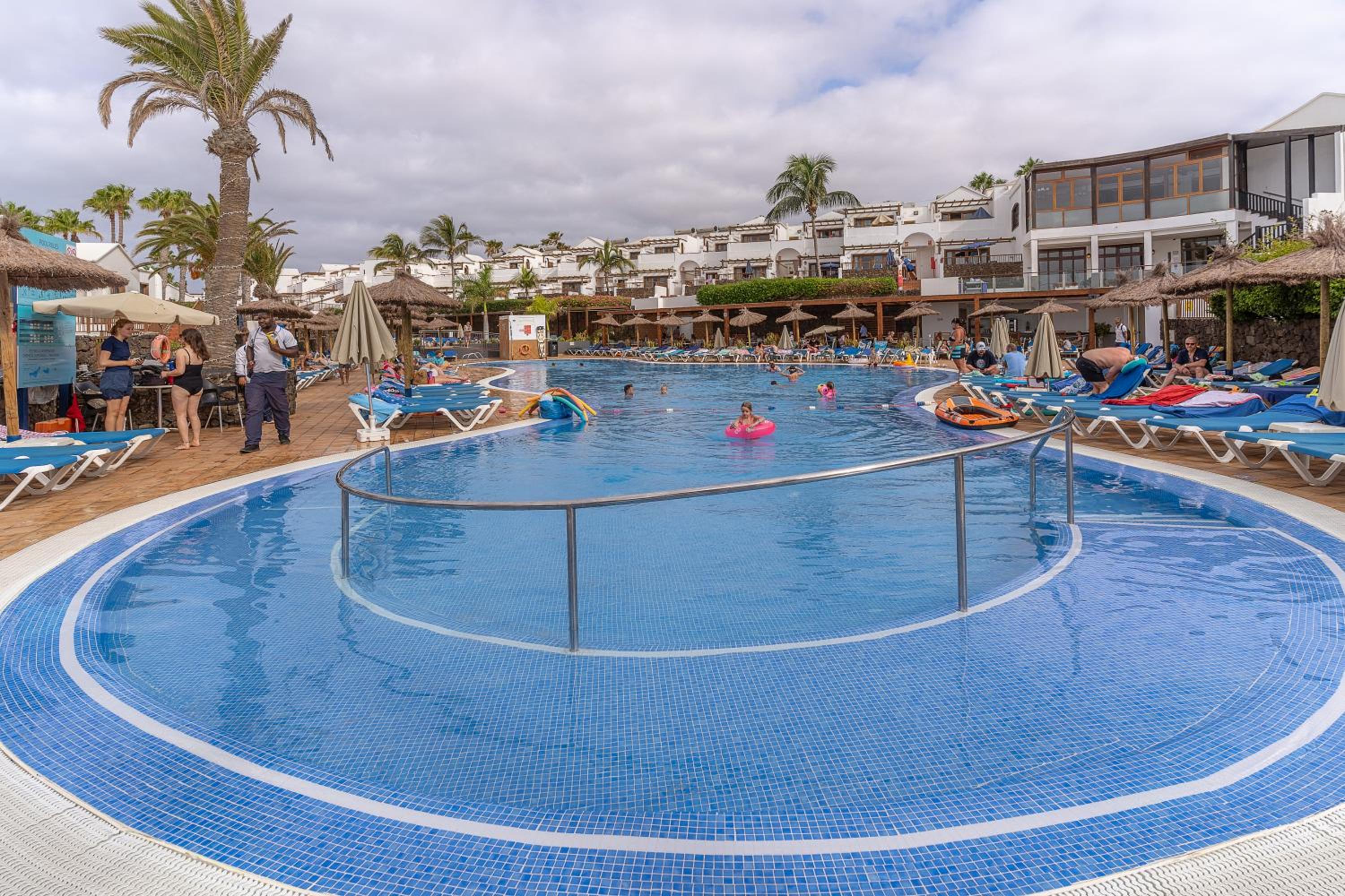 Playa Flamingo C view 4