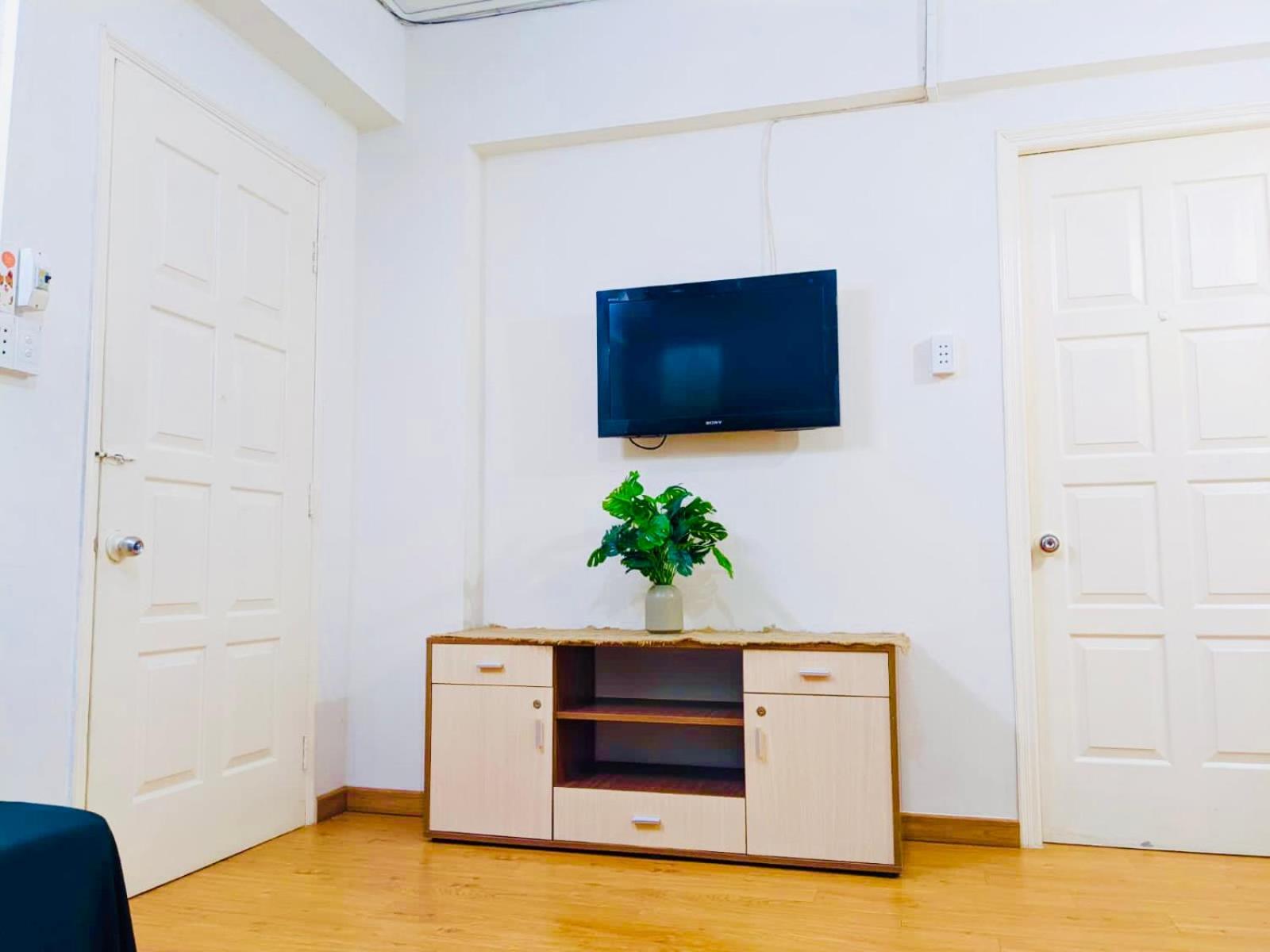 Cozy & Convenient Apt with 2 bedrooms next to Dist 1